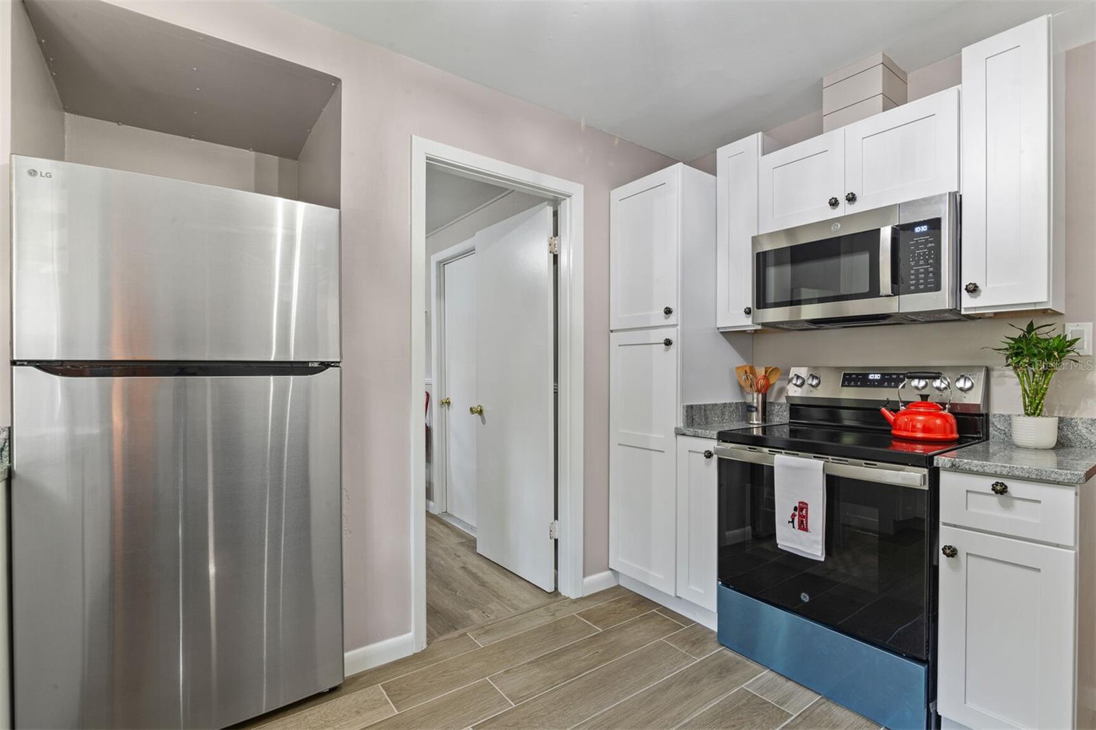 Image 11 of 27 For 4721 47th Way