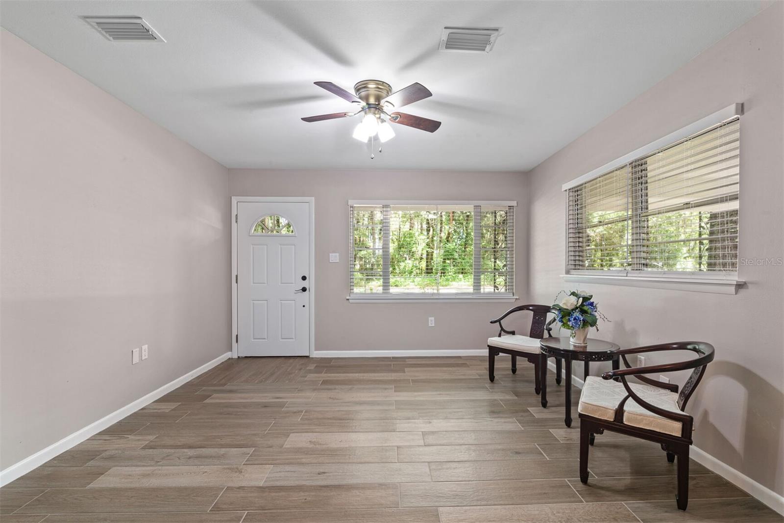 Image 5 of 27 For 4721 47th Way