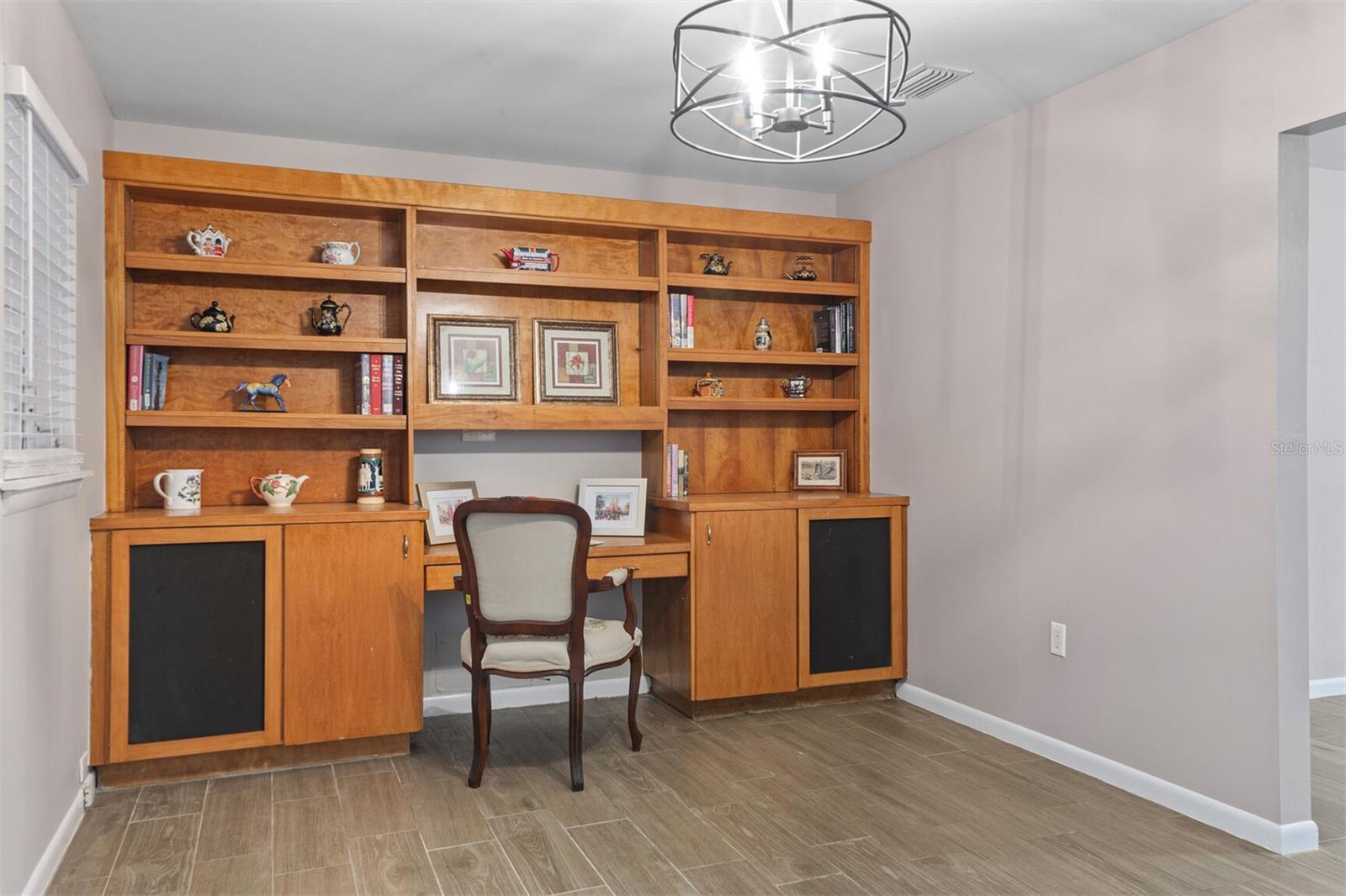 Image 8 of 27 For 4721 47th Way