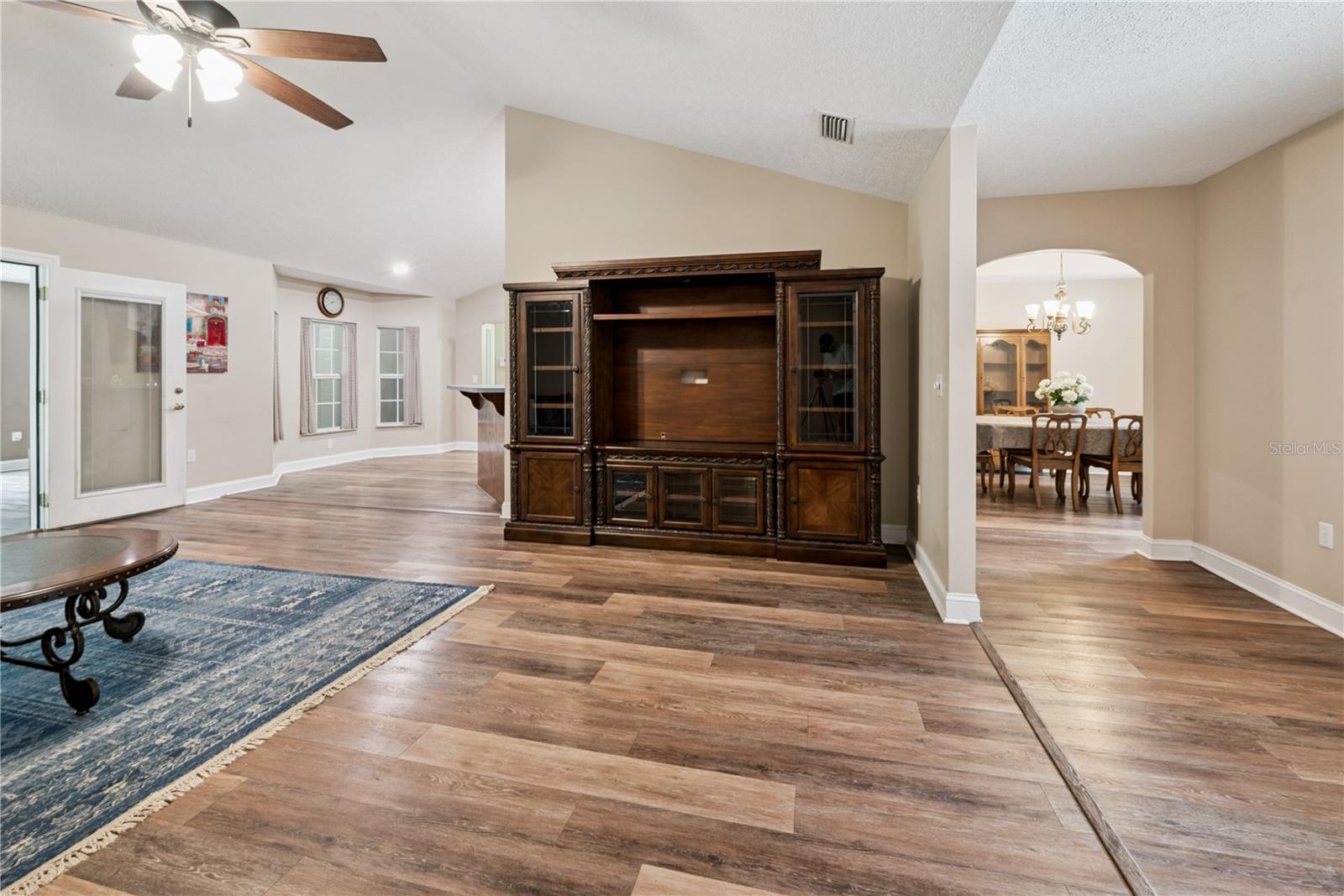 Image 5 of 49 For 9273 149th Lane