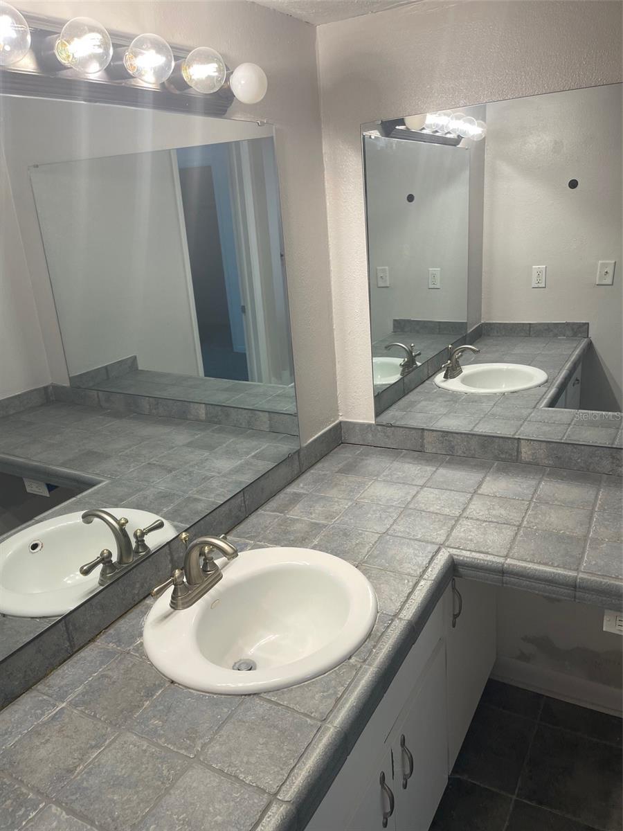 Image 12 of 25 For 4121 15th Place