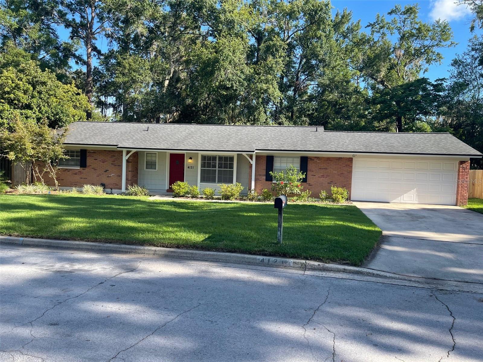 Image 5 of 7 For 4121 15th Place