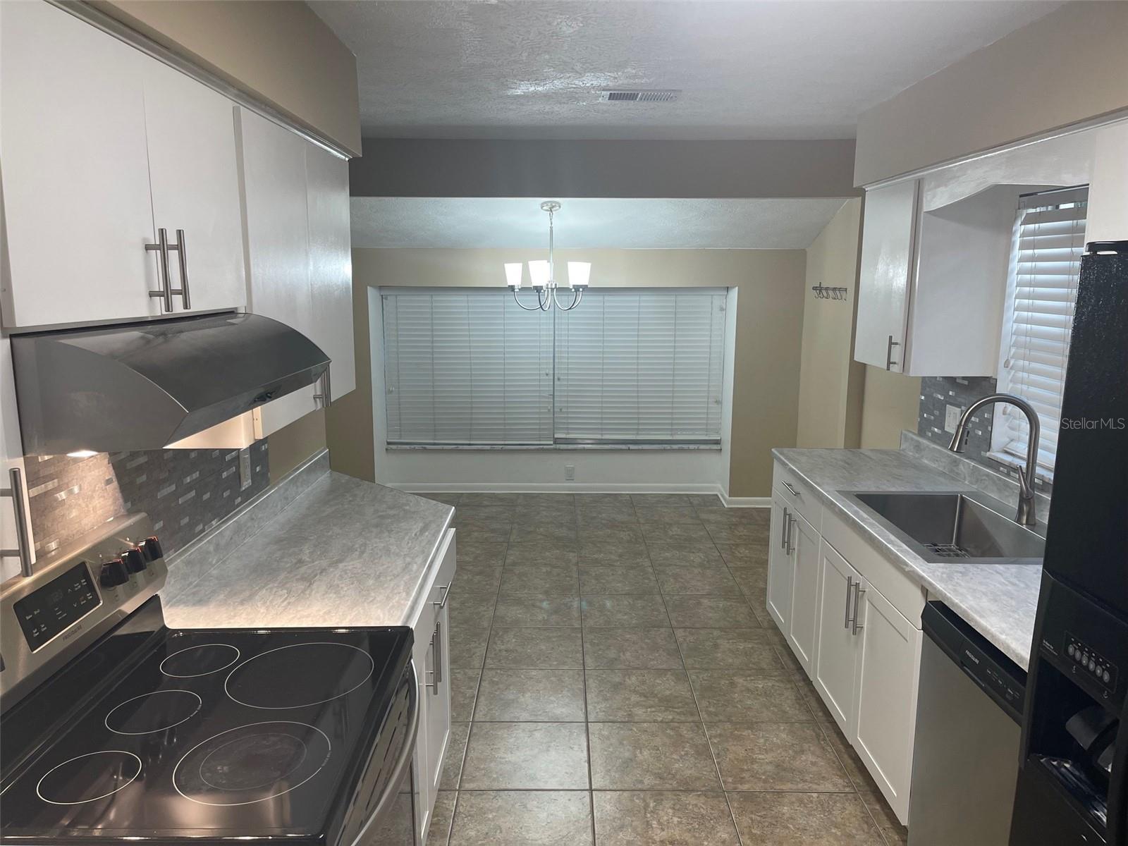 Image 9 of 25 For 4121 15th Place