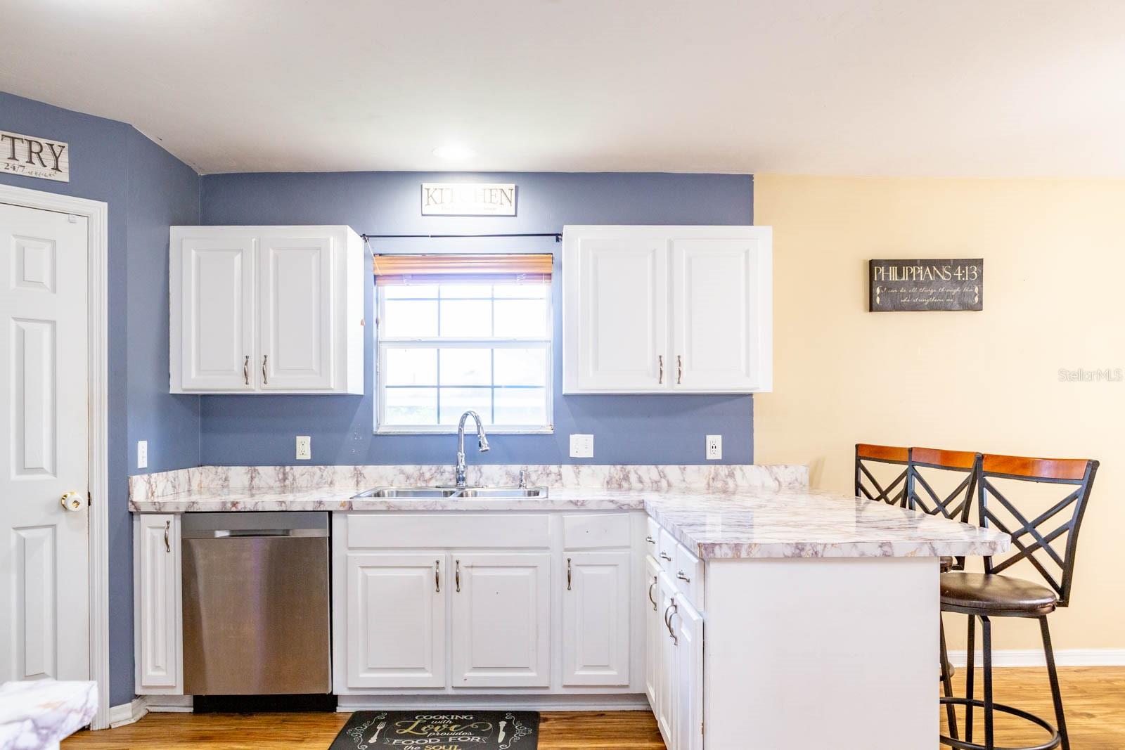 Image 10 of 32 For 927 254th Drive