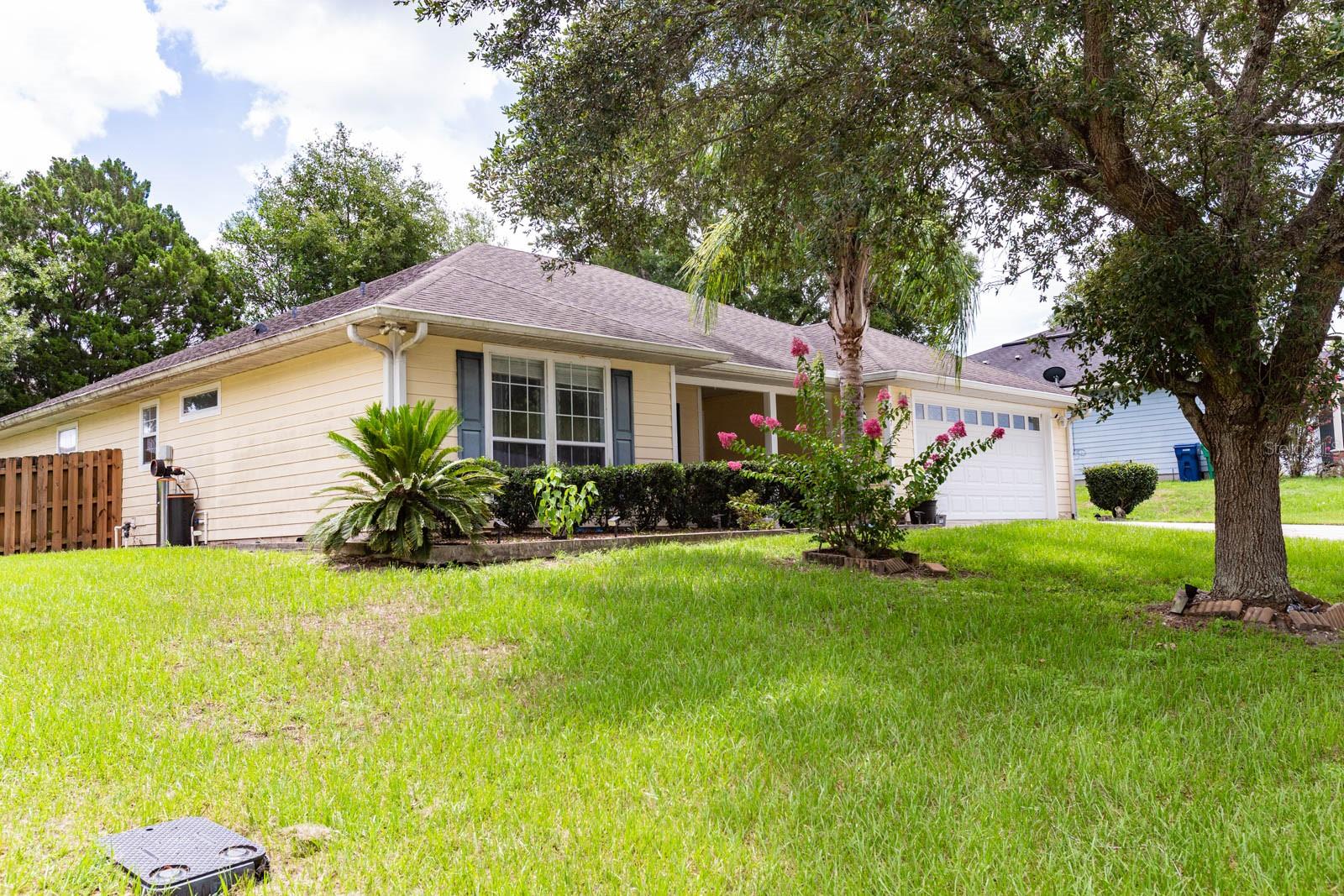 Image 4 of 32 For 927 254th Drive