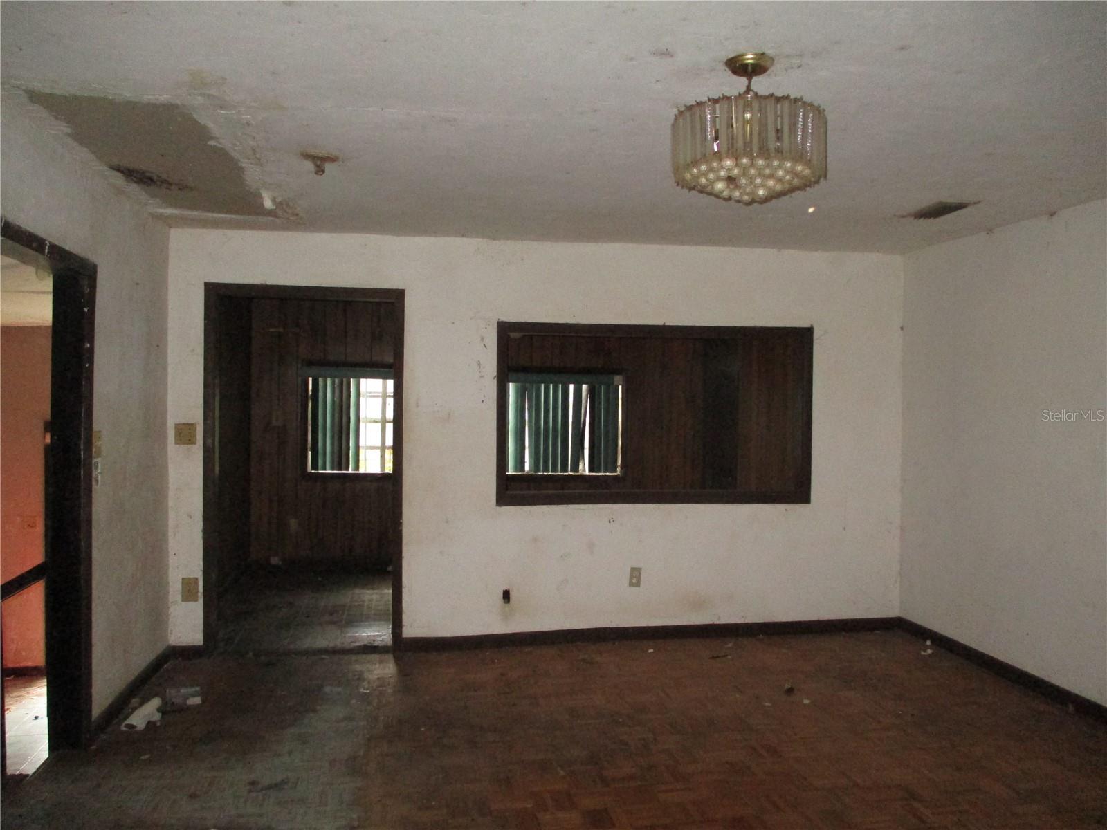 Image 11 of 23 For 1402 27th Street