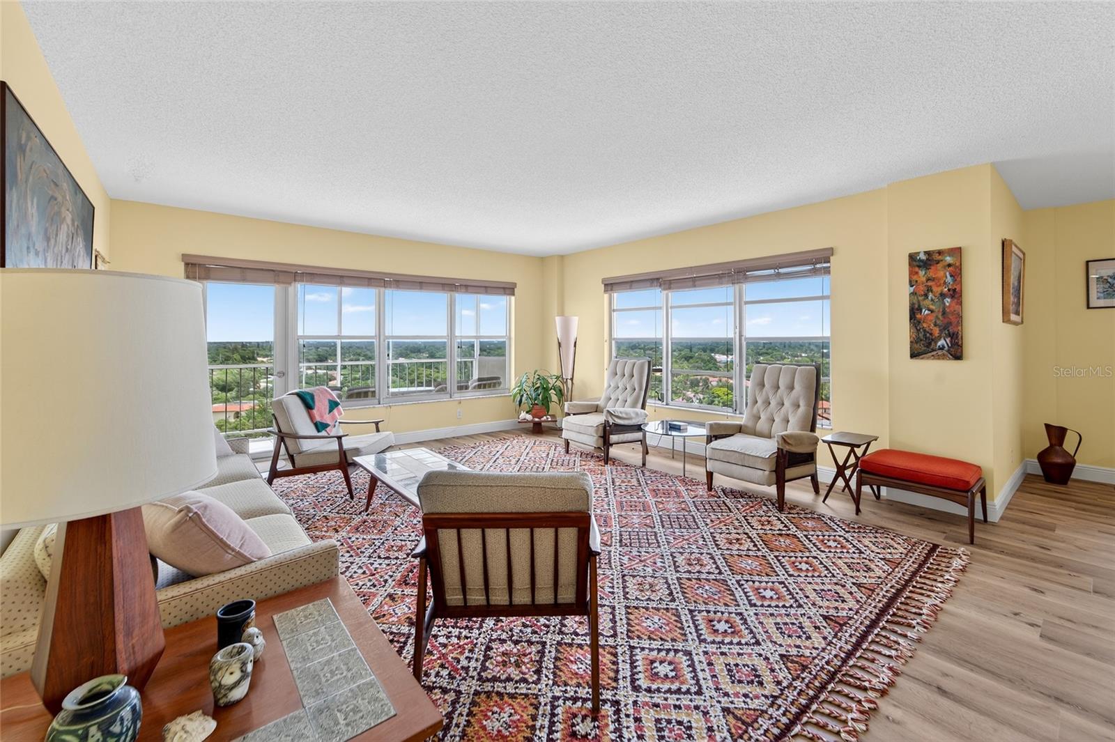 Image 2 of 36 For 10777 Sample Road 1212
