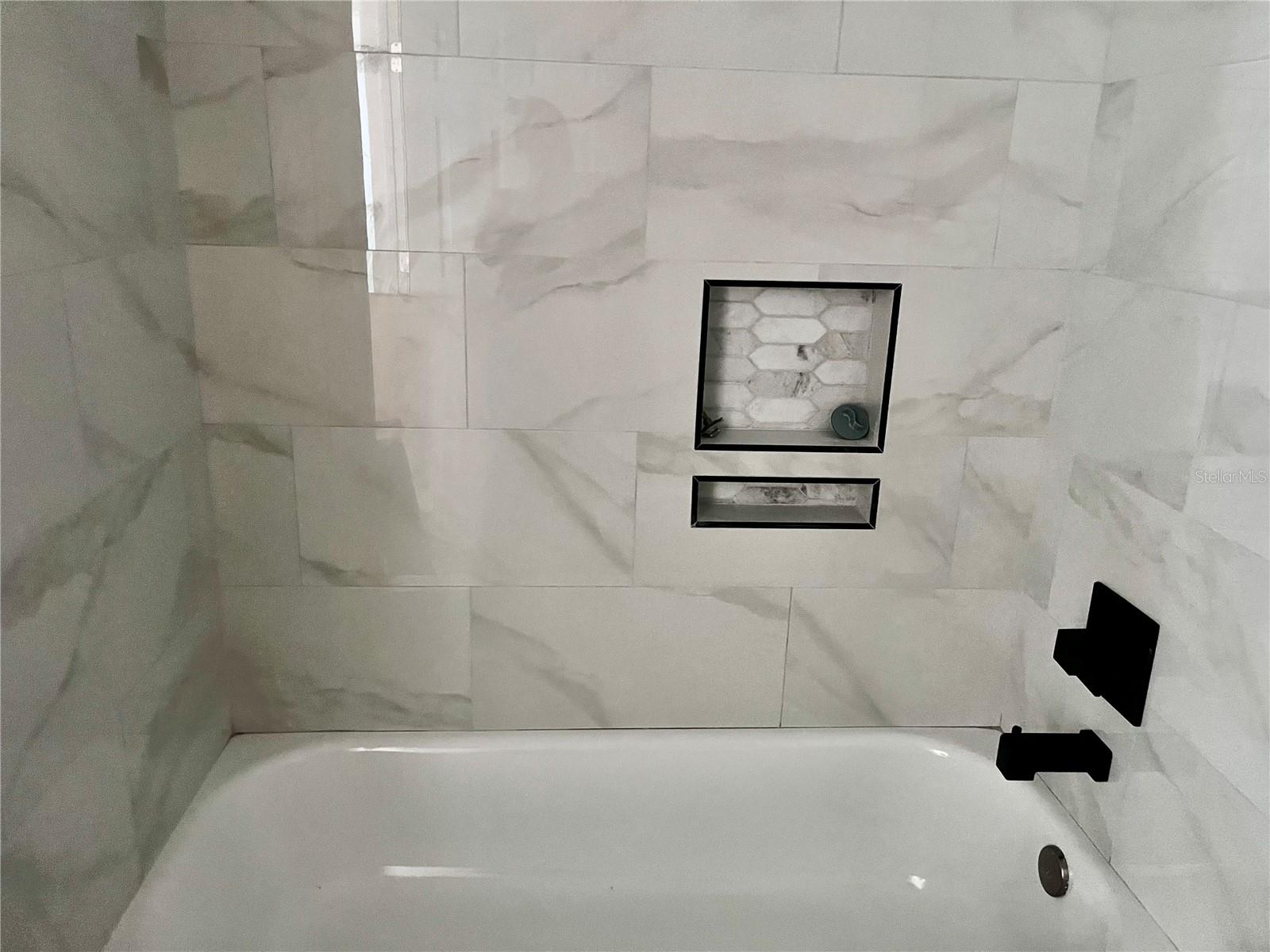 Image 11 of 18 For 307 20th Street