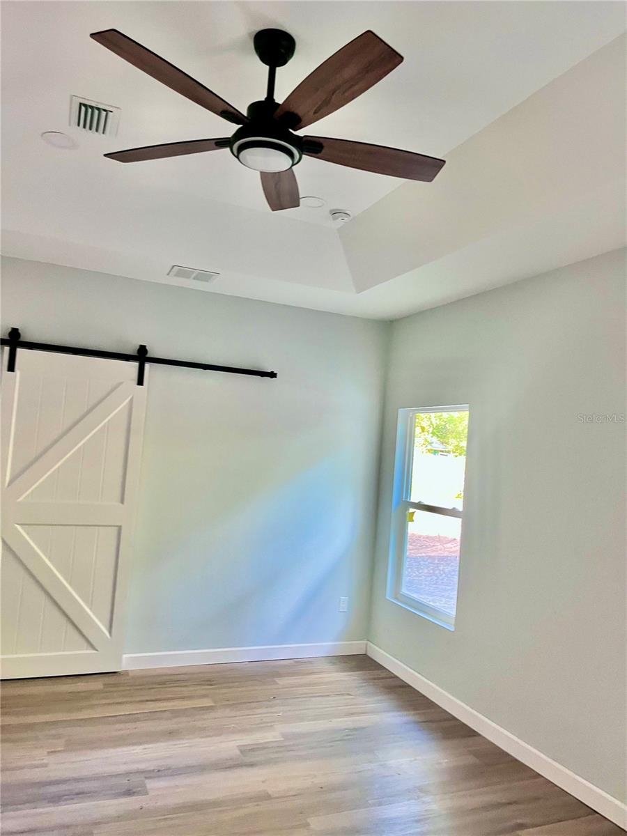 Image 6 of 18 For 307 20th Street