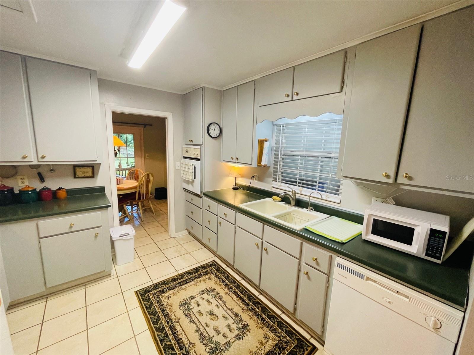 Image 13 of 27 For 1820 49th Place
