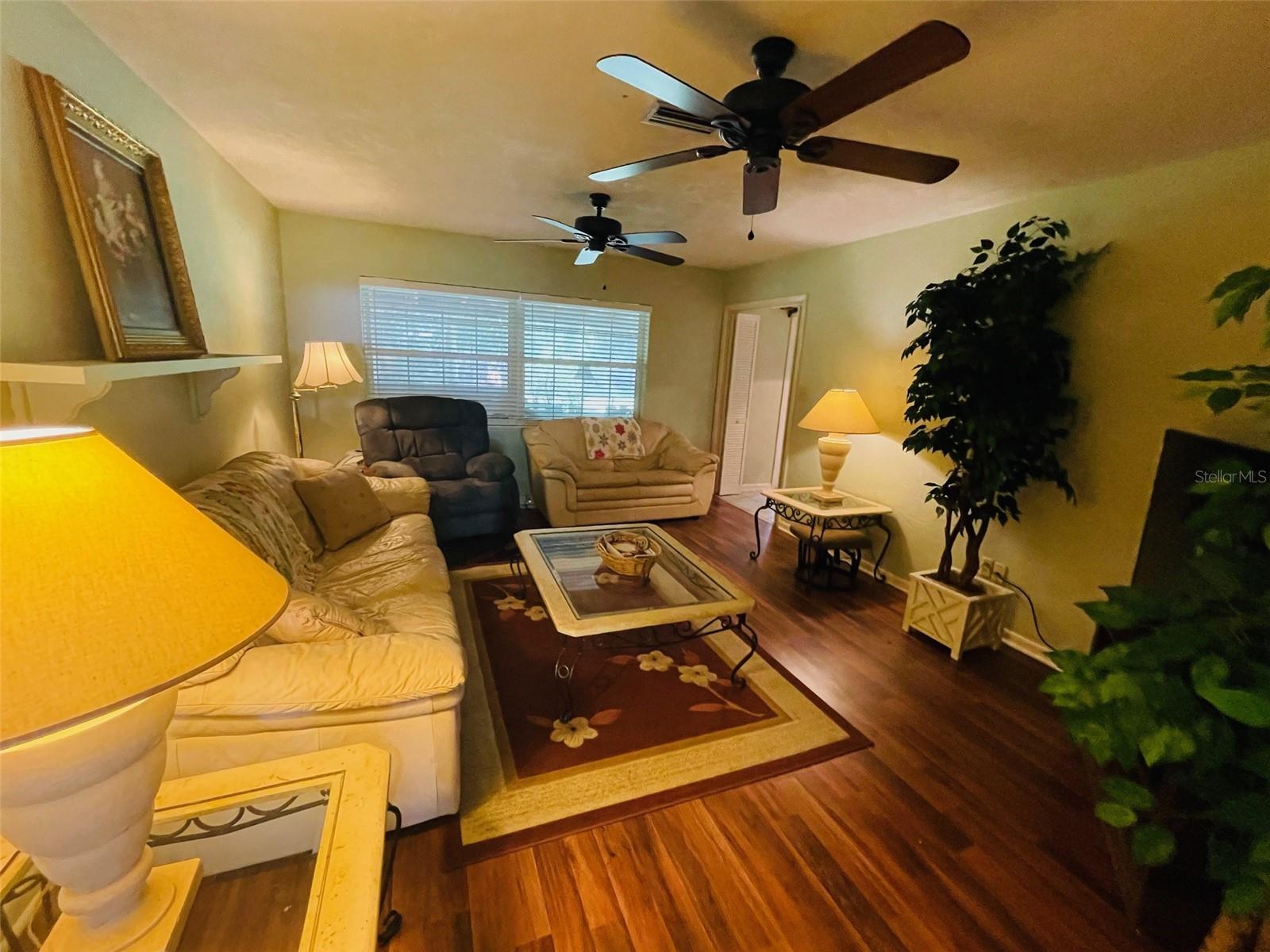 Image 6 of 27 For 1820 49th Place