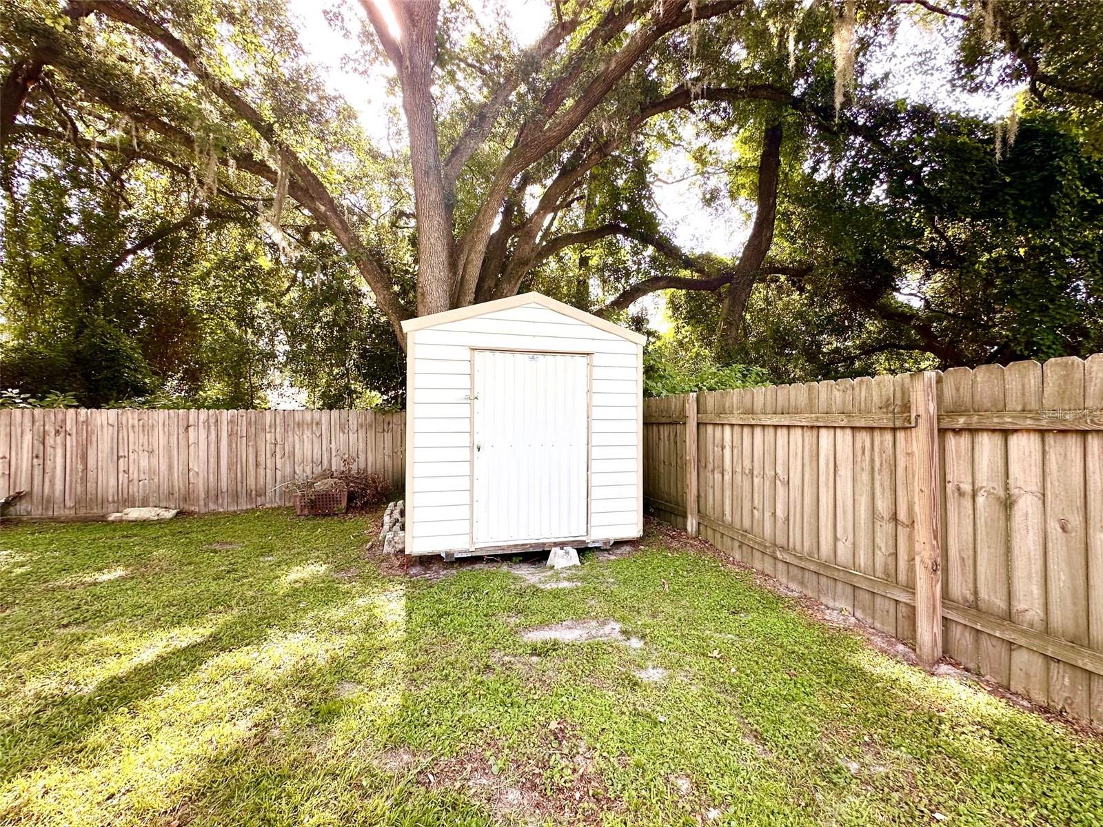 Image 18 of 23 For 299 Forest Terrace