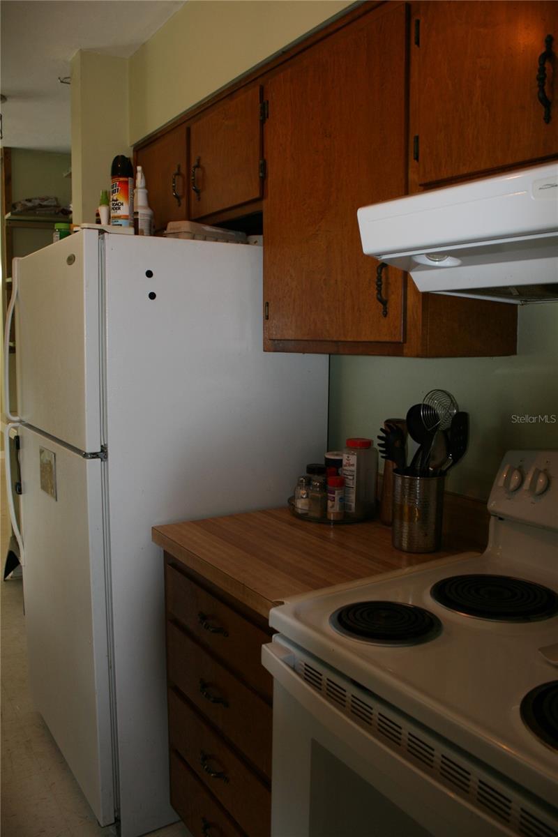 Image 10 of 24 For 22644 Hawthorne Road
