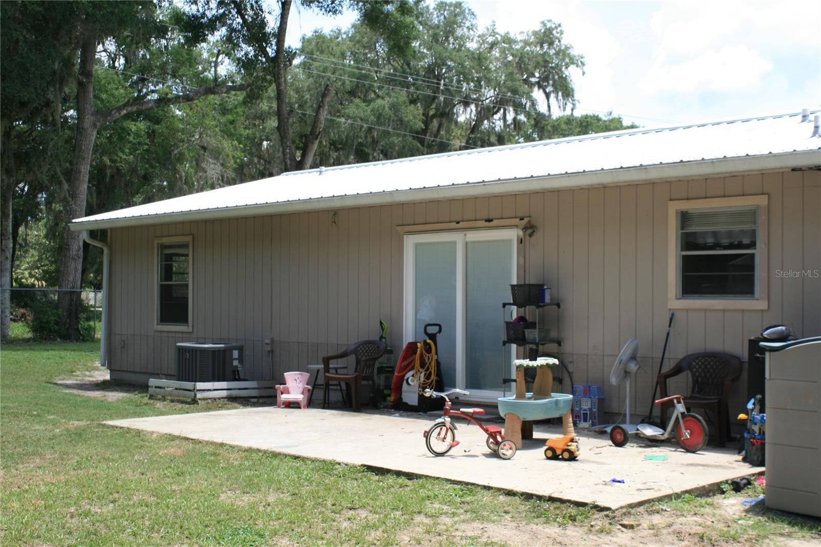 Image 8 of 9 For 22644 Hawthorne Road