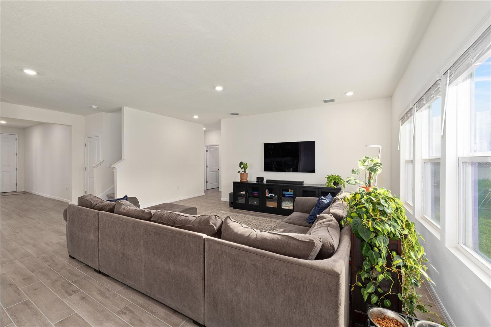 Image 11 of 45 For 1487 136th Boulevard