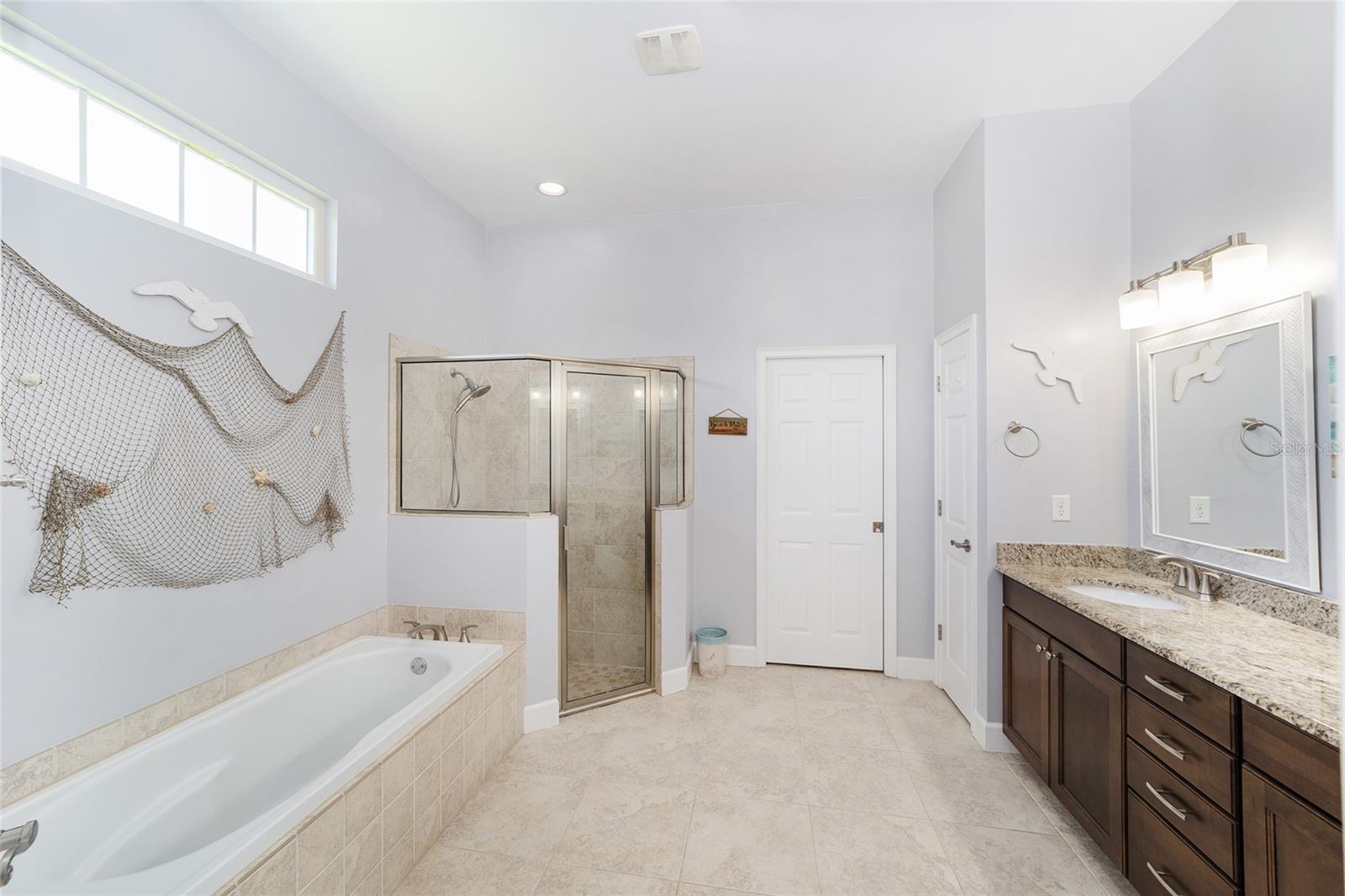 Image 20 of 54 For 16333 204th Street