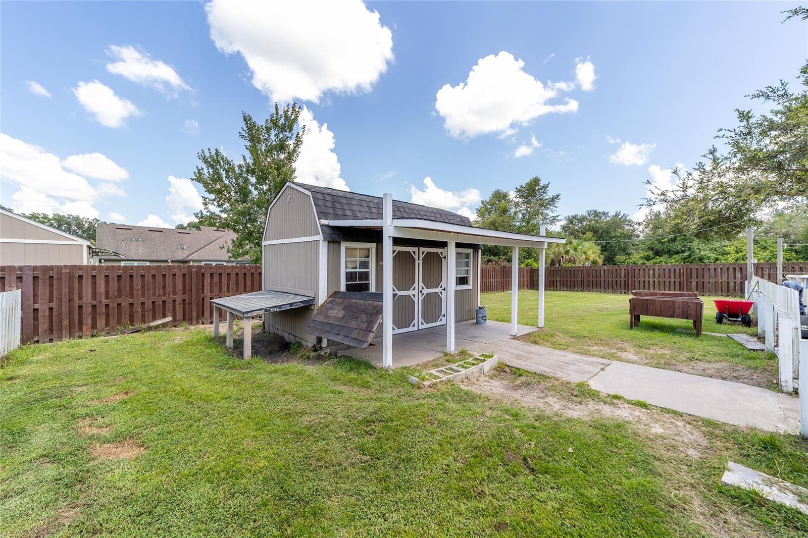 Image 42 of 54 For 16333 204th Street