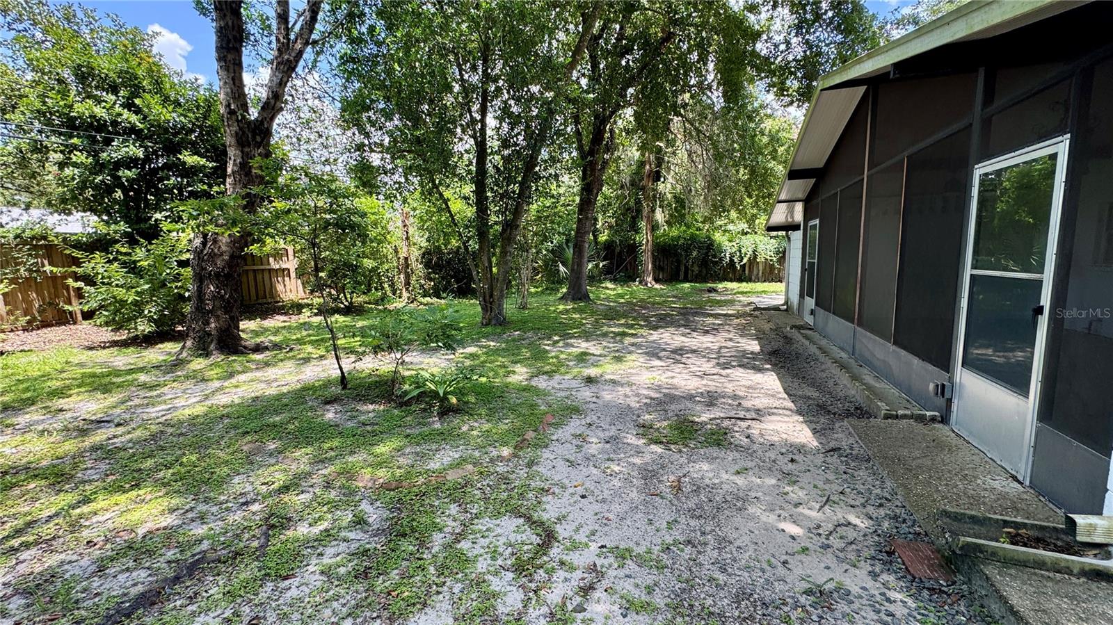 Image 15 of 15 For 4410 18th Place