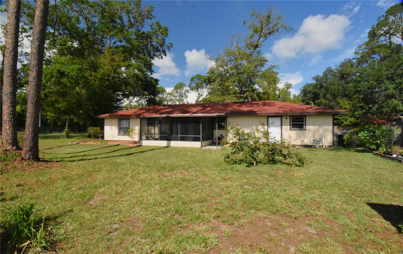 Image 21 of 34 For 5407 23rd Terrace