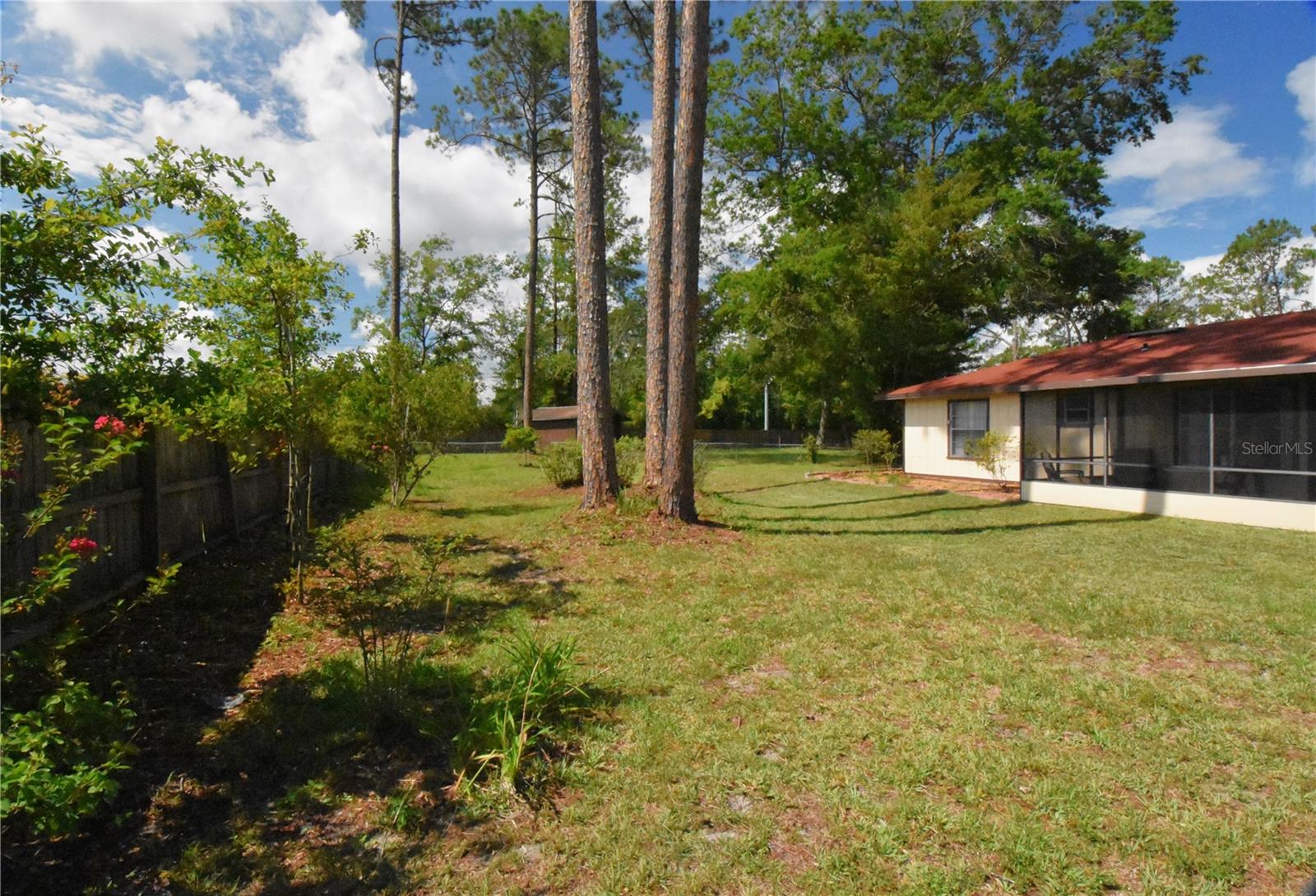 Image 25 of 34 For 5407 23rd Terrace