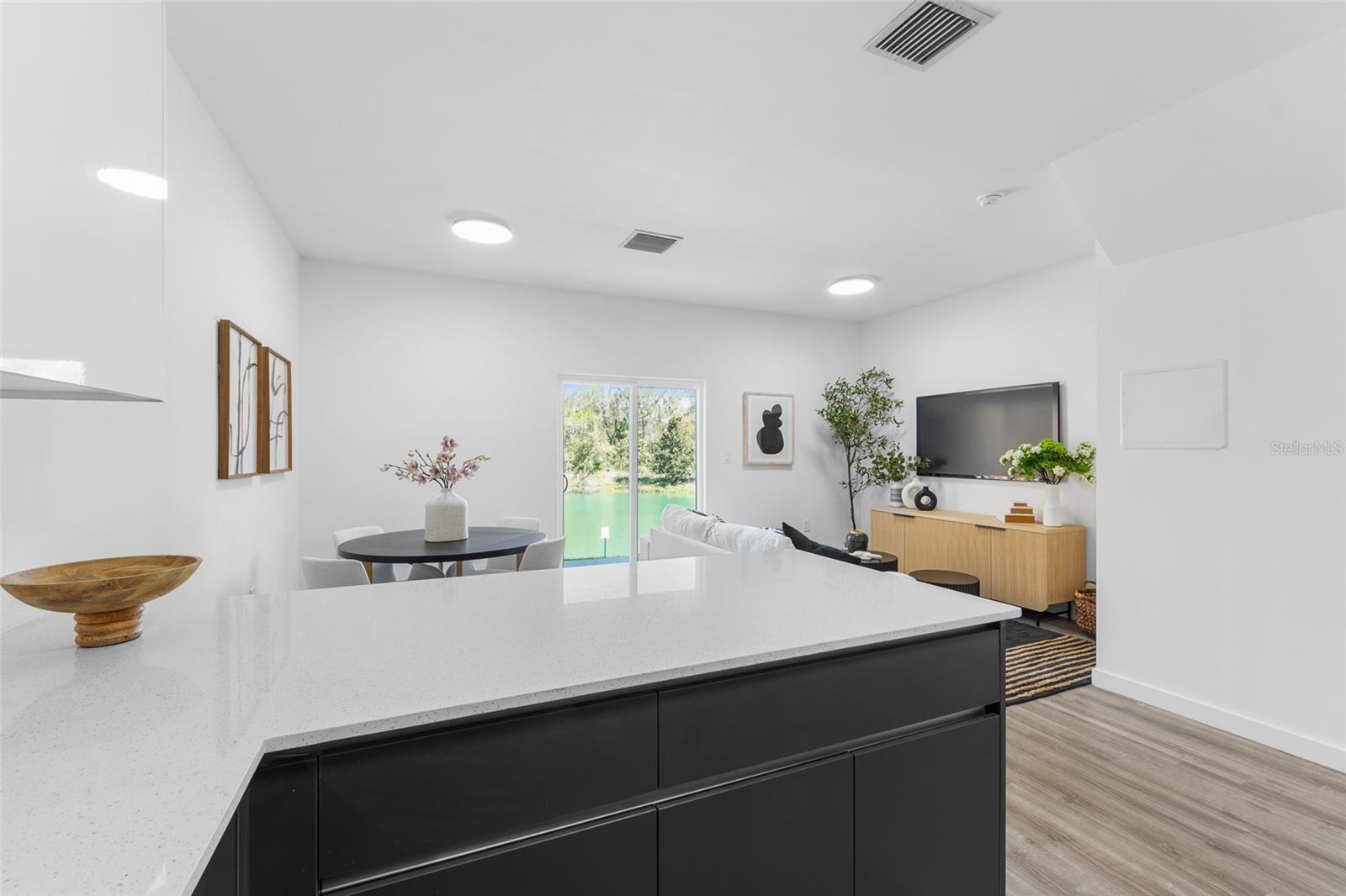 Image 3 of 28 For 1607 29th Road 2