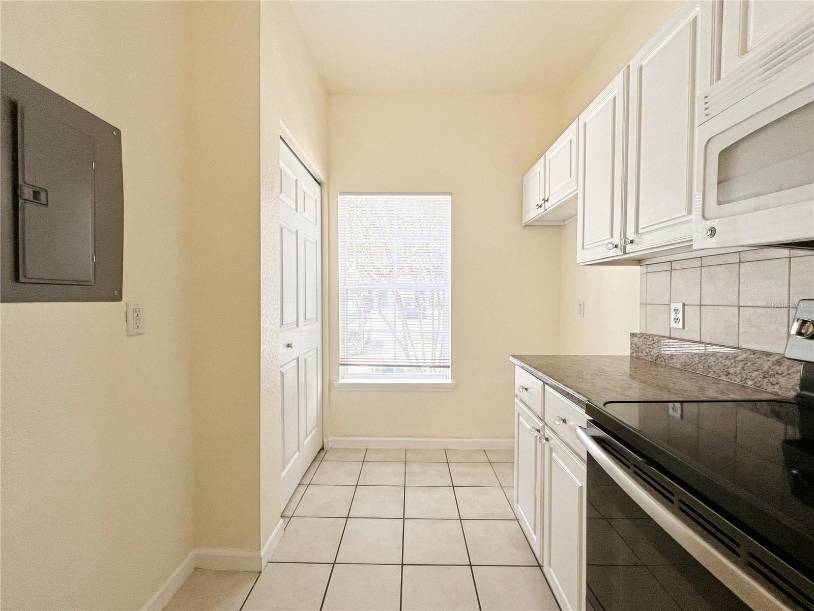 Image 3 of 23 For 4877 42nd Road 106