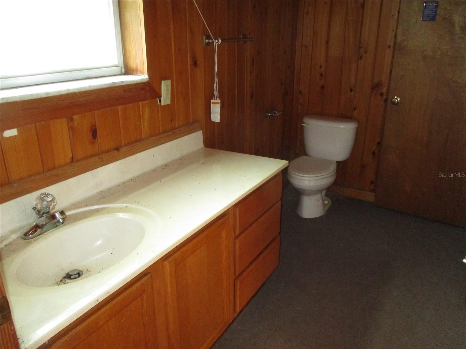 Image 23 of 27 For 12168 Cedar Drive