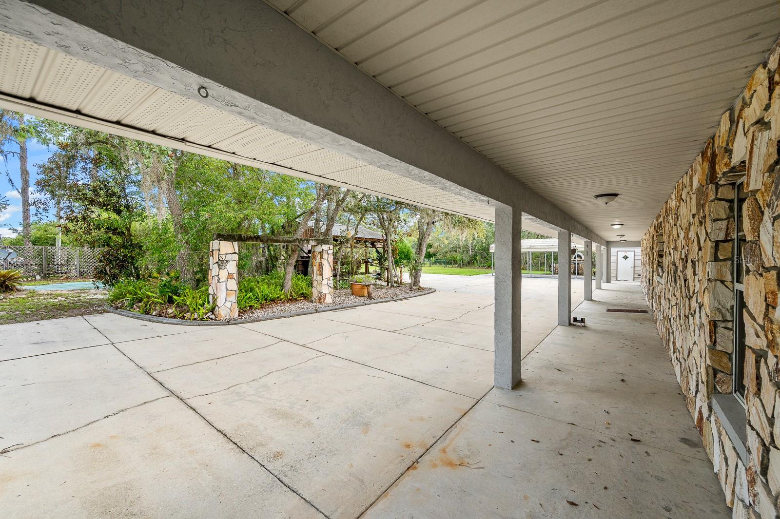Image 8 of 40 For 11490 109th Place