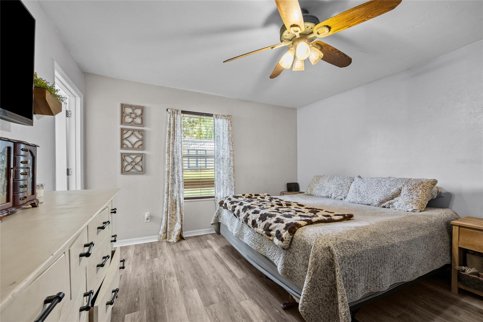Image 15 of 24 For 22560 174th Avenue