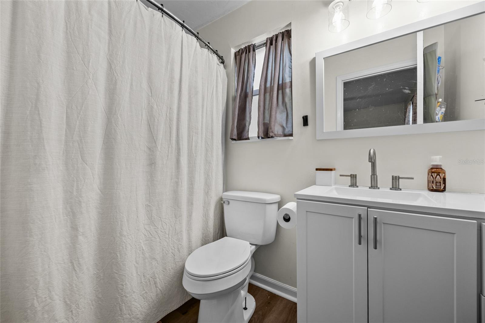 Image 16 of 24 For 22560 174th Avenue