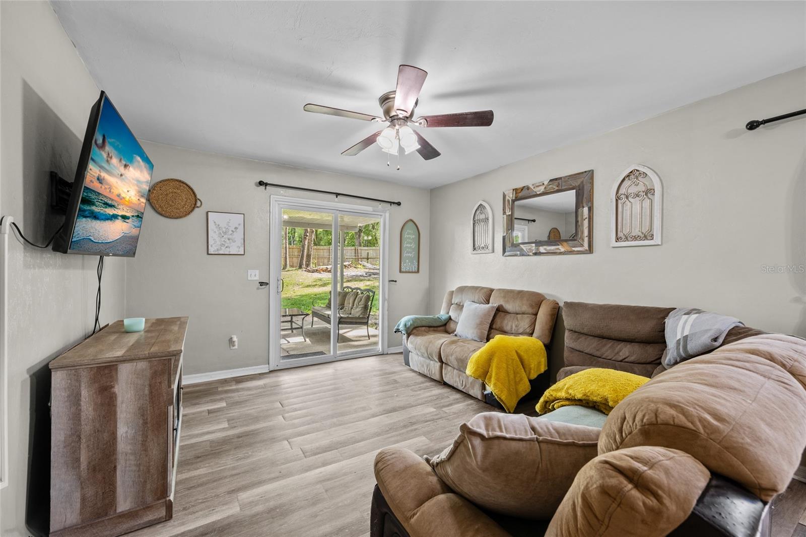 Image 17 of 24 For 22560 174th Avenue