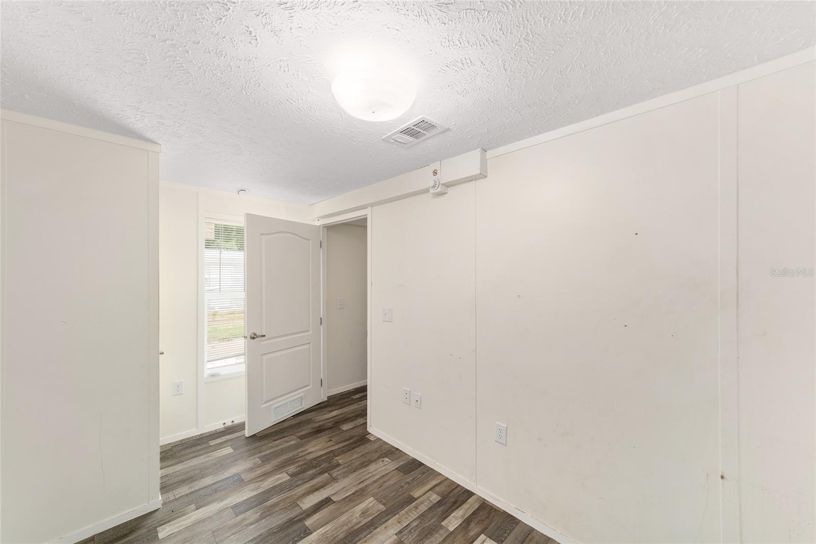 Image 18 of 24 For 14161 49th Lane