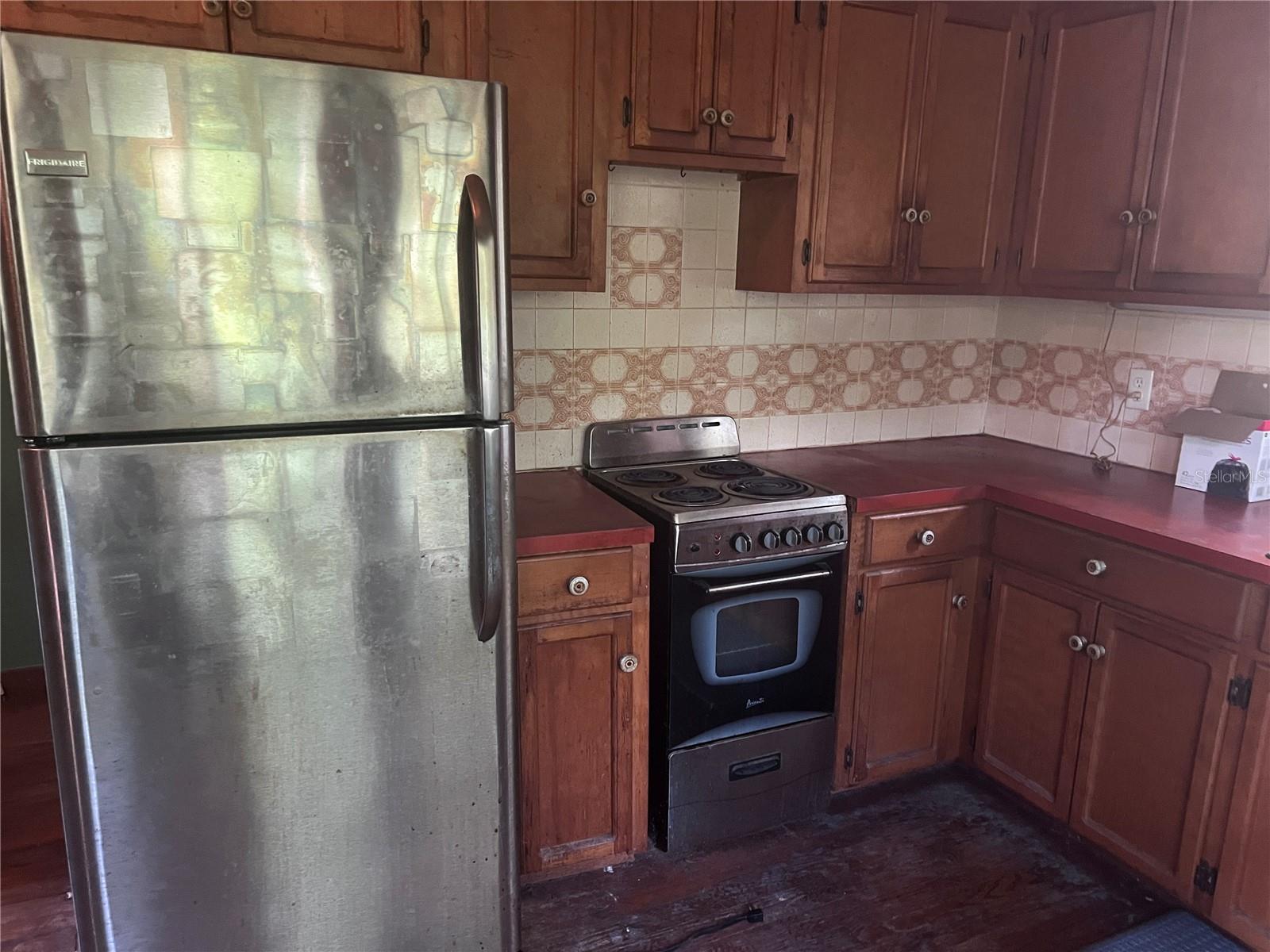 Image 21 of 24 For 5640 57th Avenue