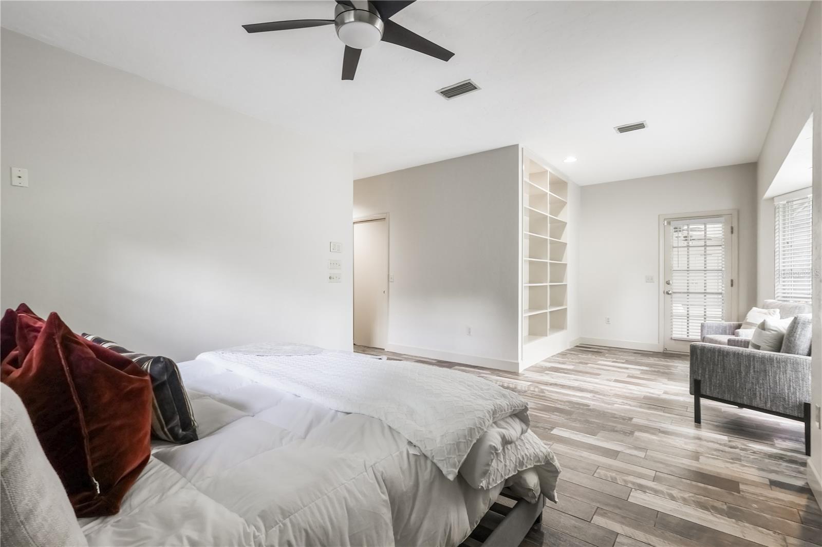 Image 20 of 60 For 4230 77th Street