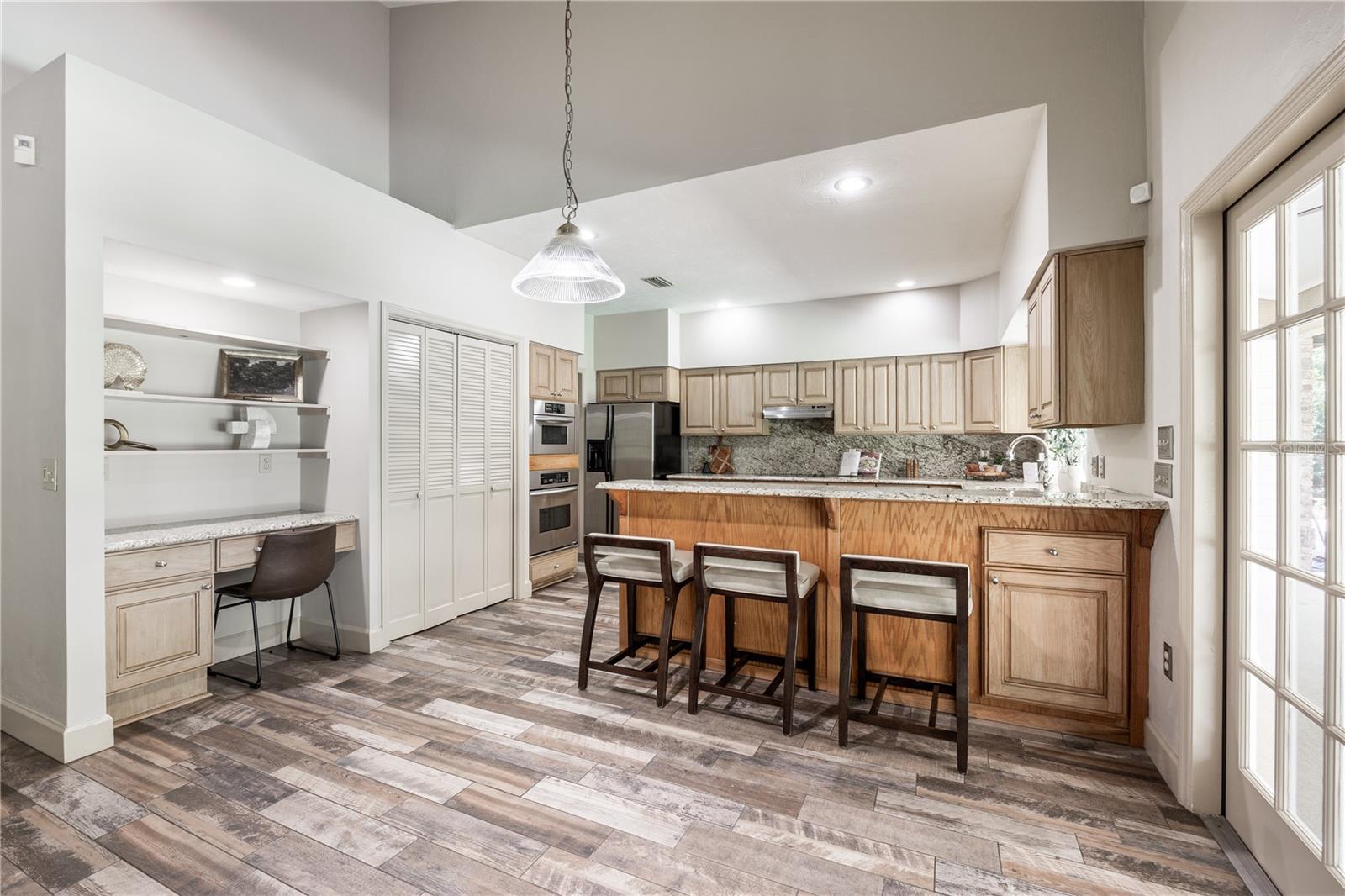 Image 6 of 60 For 4230 77th Street