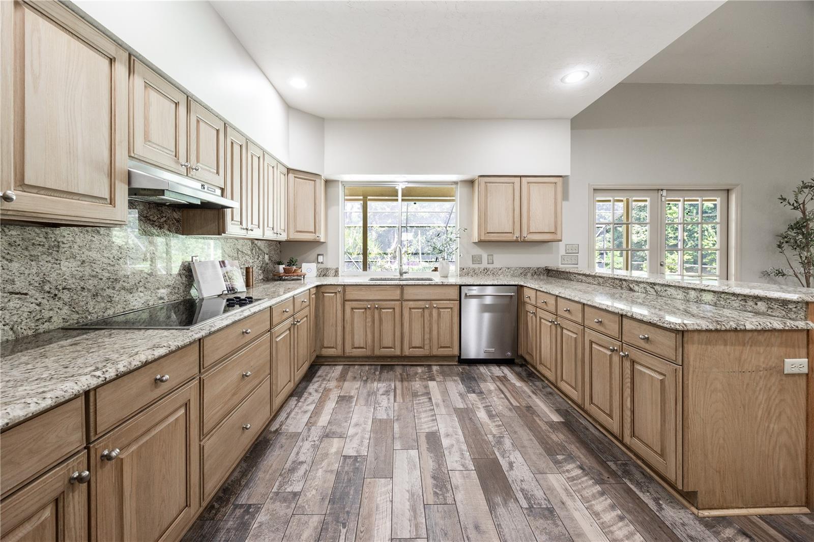 Image 7 of 60 For 4230 77th Street