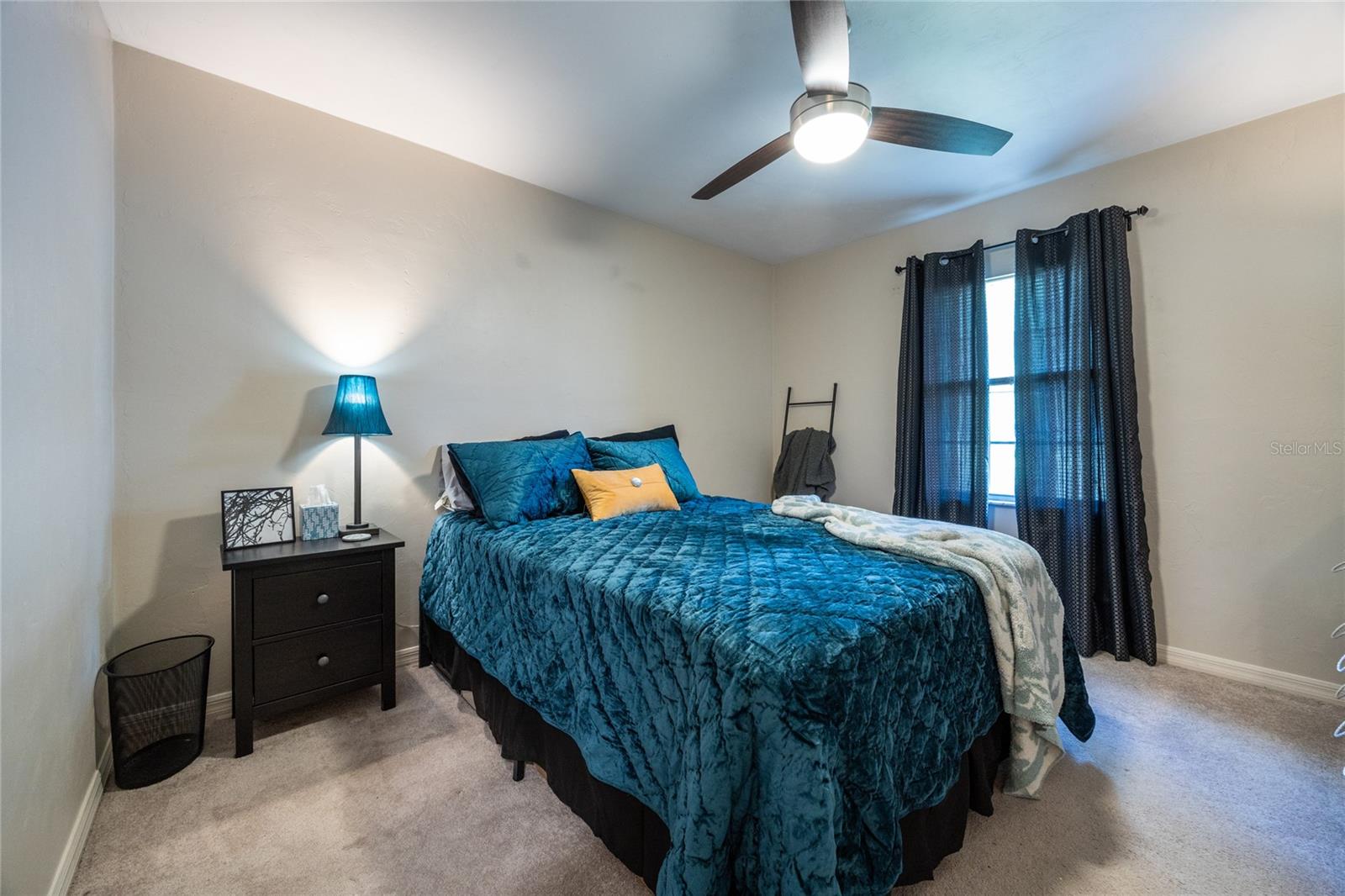 Image 33 of 59 For 6026 35 Street
