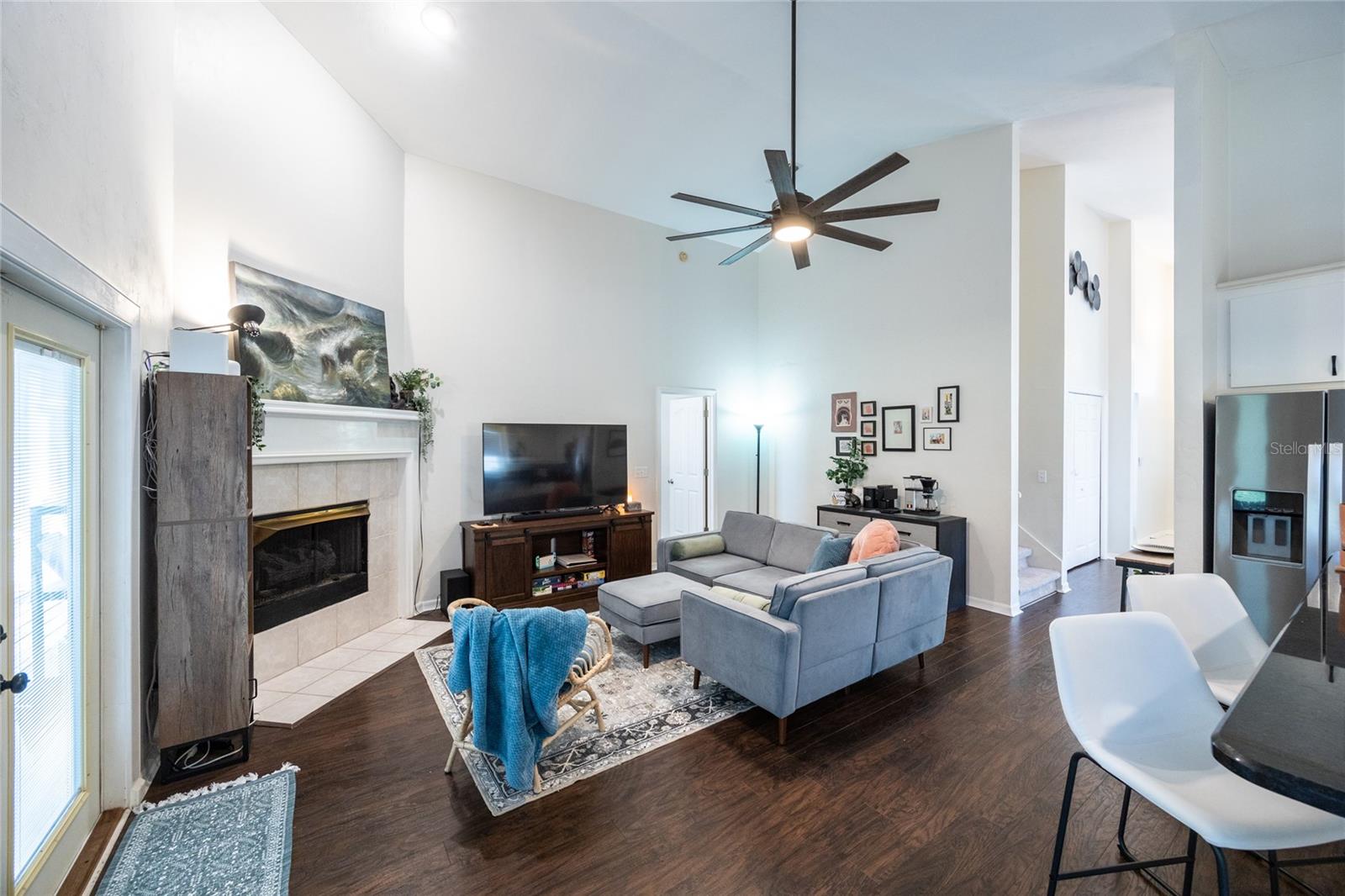 Image 6 of 59 For 6026 35 Street