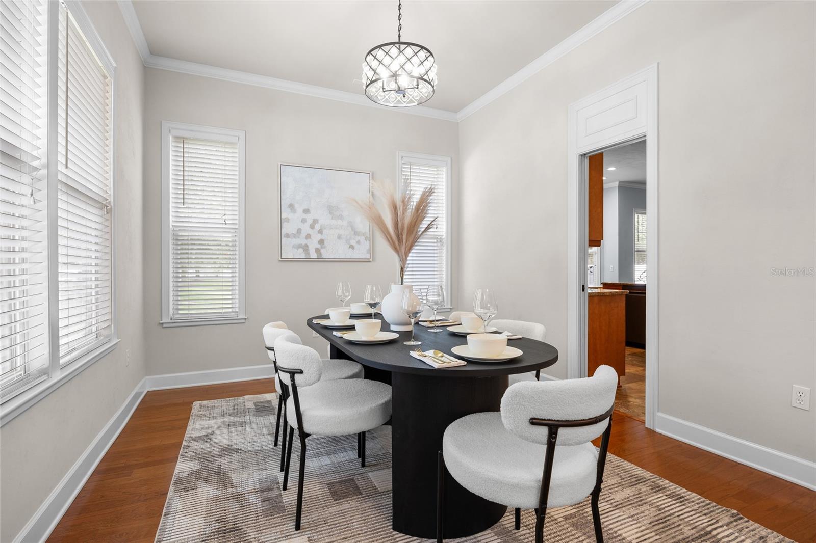 Image 6 of 42 For 12856 5th Place