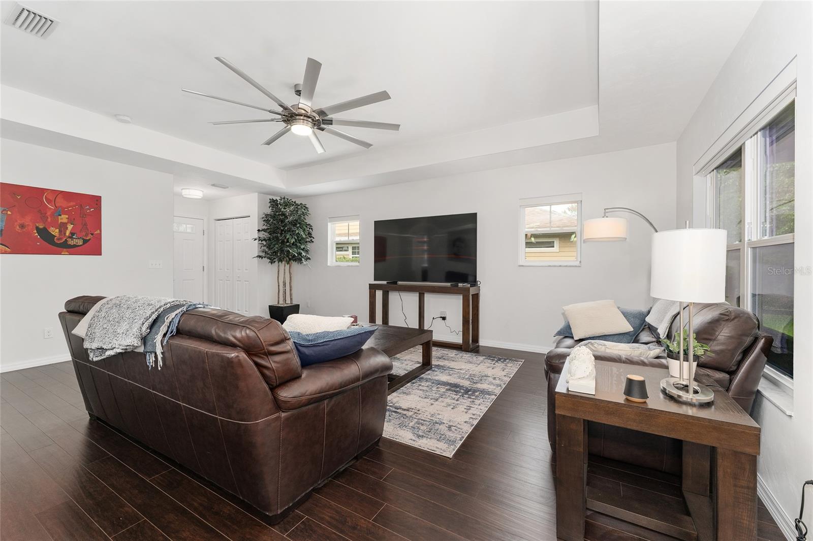 Image 7 of 37 For 4603 16th Terrace