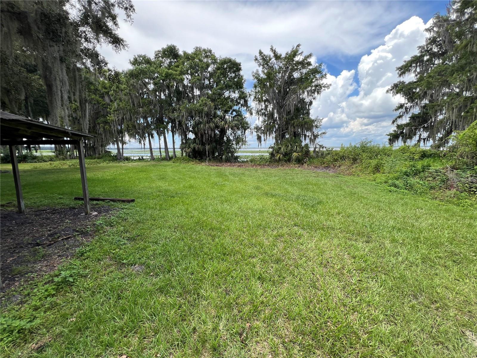 Image 15 of 35 For 16518 207th Street