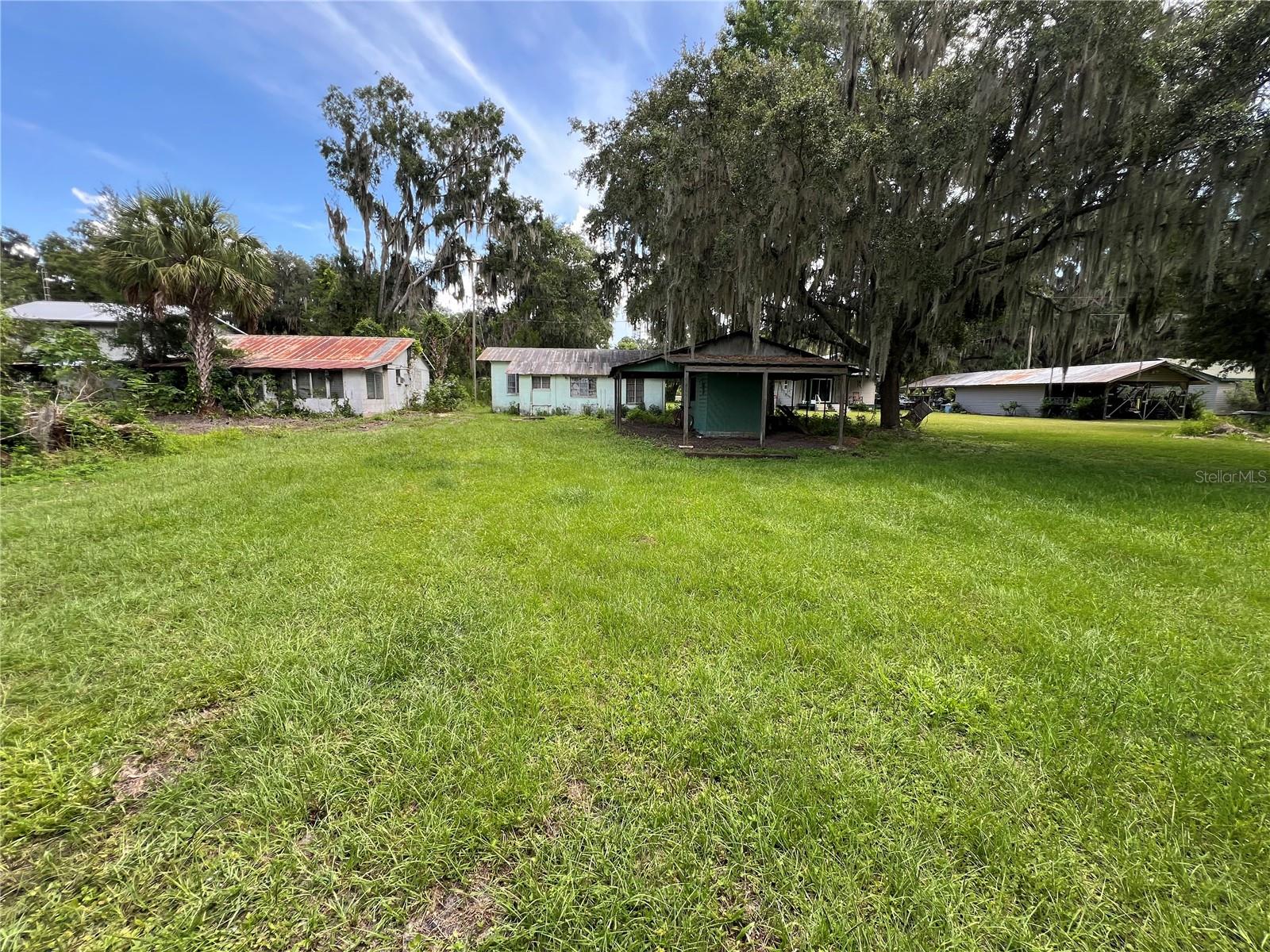 Image 20 of 35 For 16518 207th Street