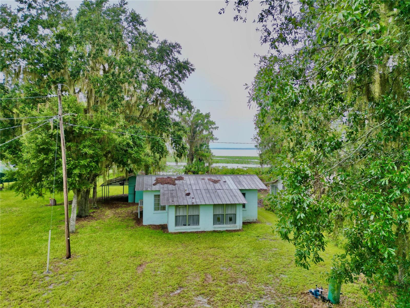 Image 32 of 35 For 16518 207th Street