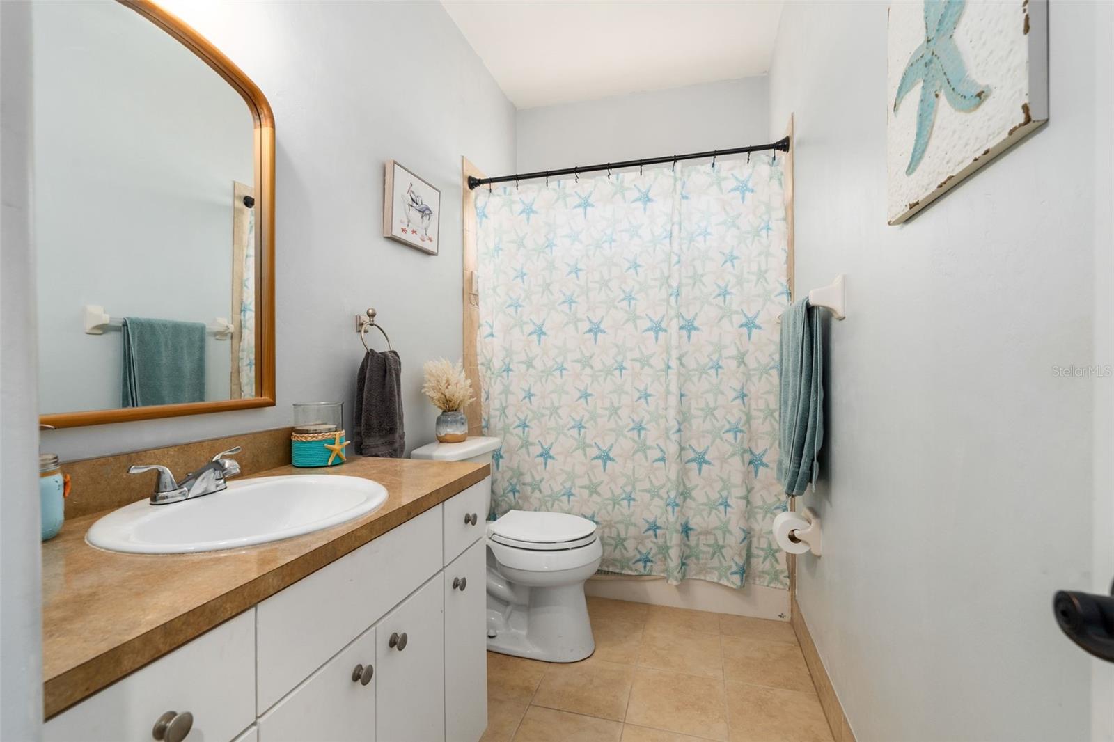 Image 24 of 38 For 952 231st Way