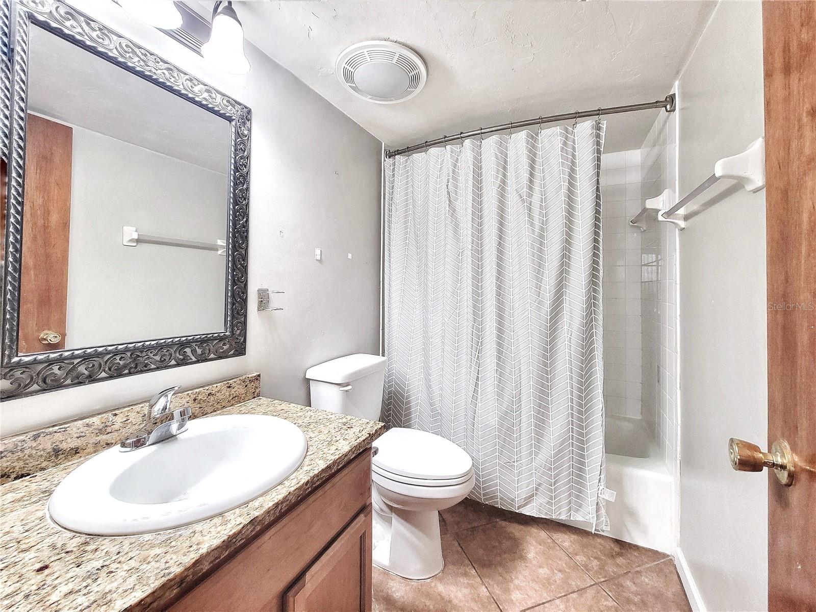 Image 18 of 27 For 2360 Archer Road 802