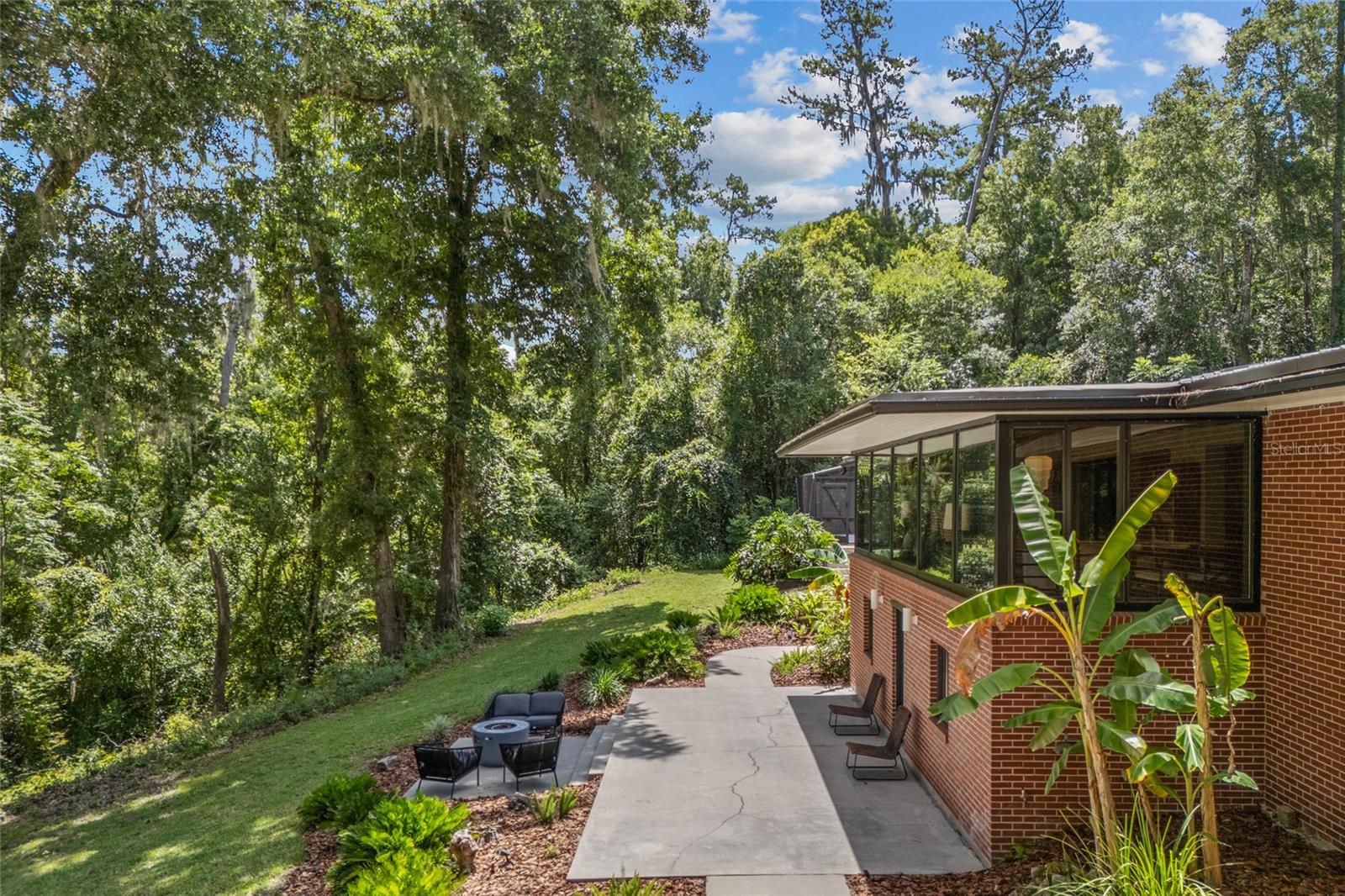 Image 35 of 56 For 851 19th Terrace