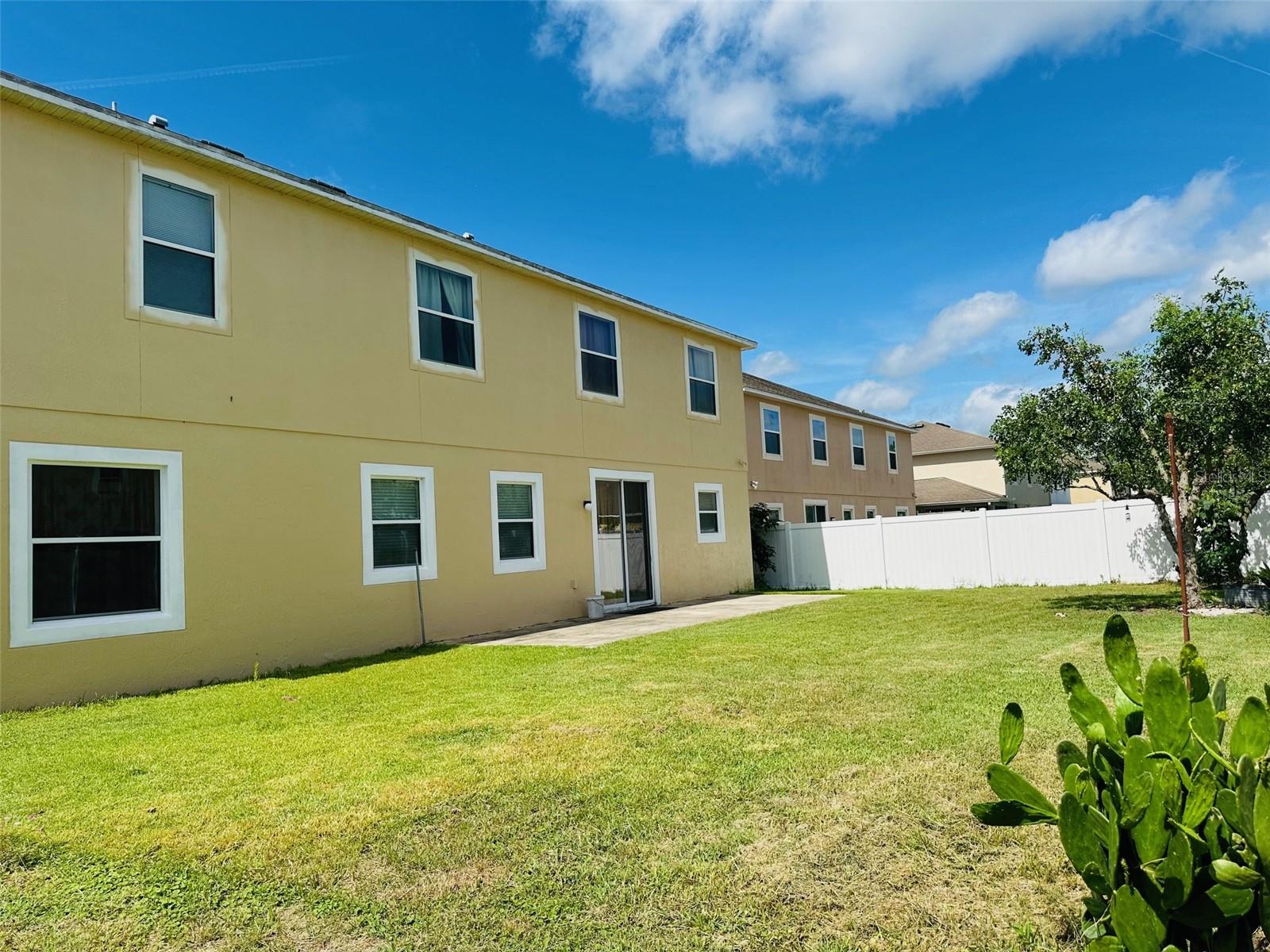 Image 7 of 8 For 24384 8th Place