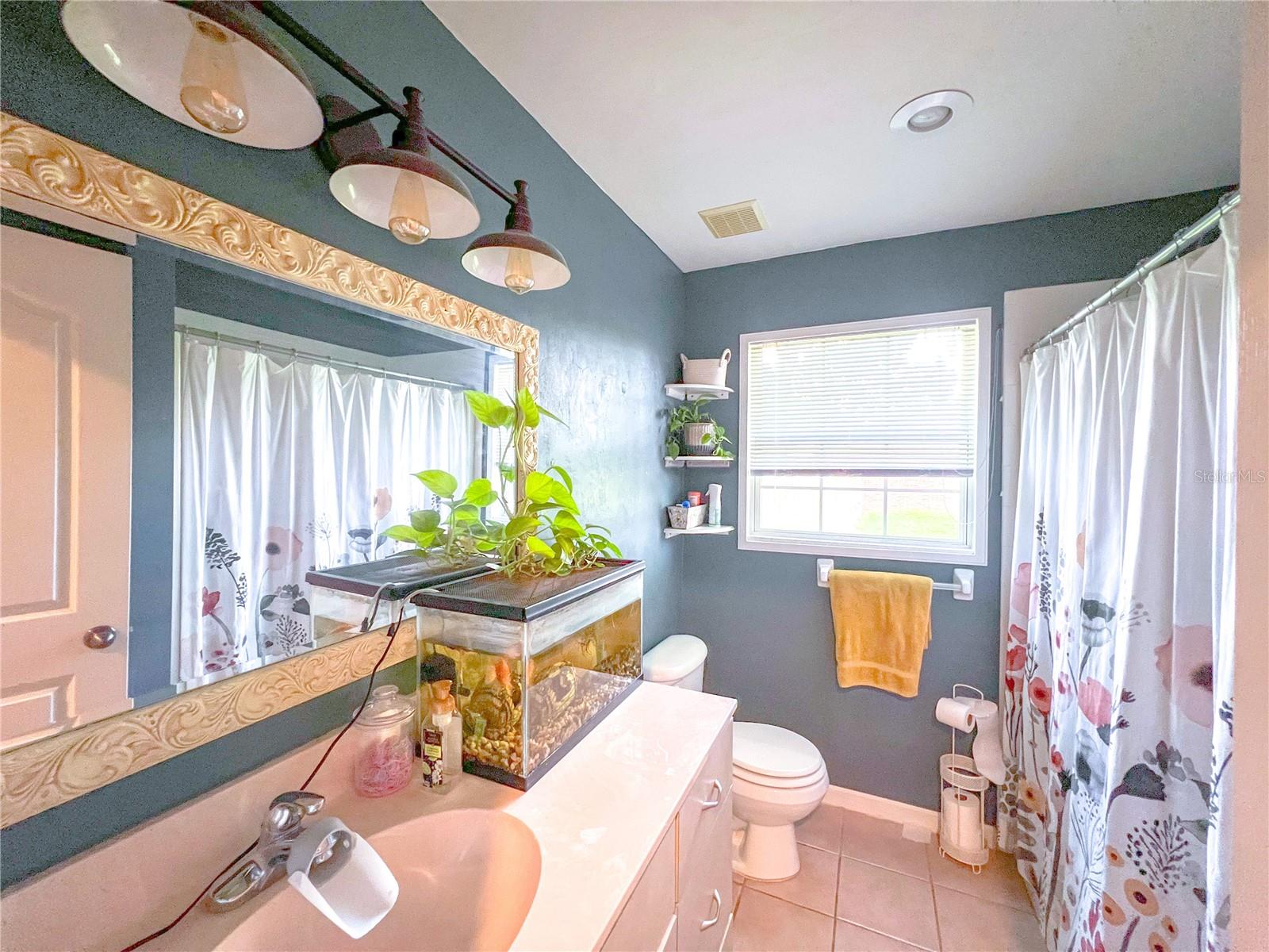 Image 11 of 15 For 25506 20th Avenue