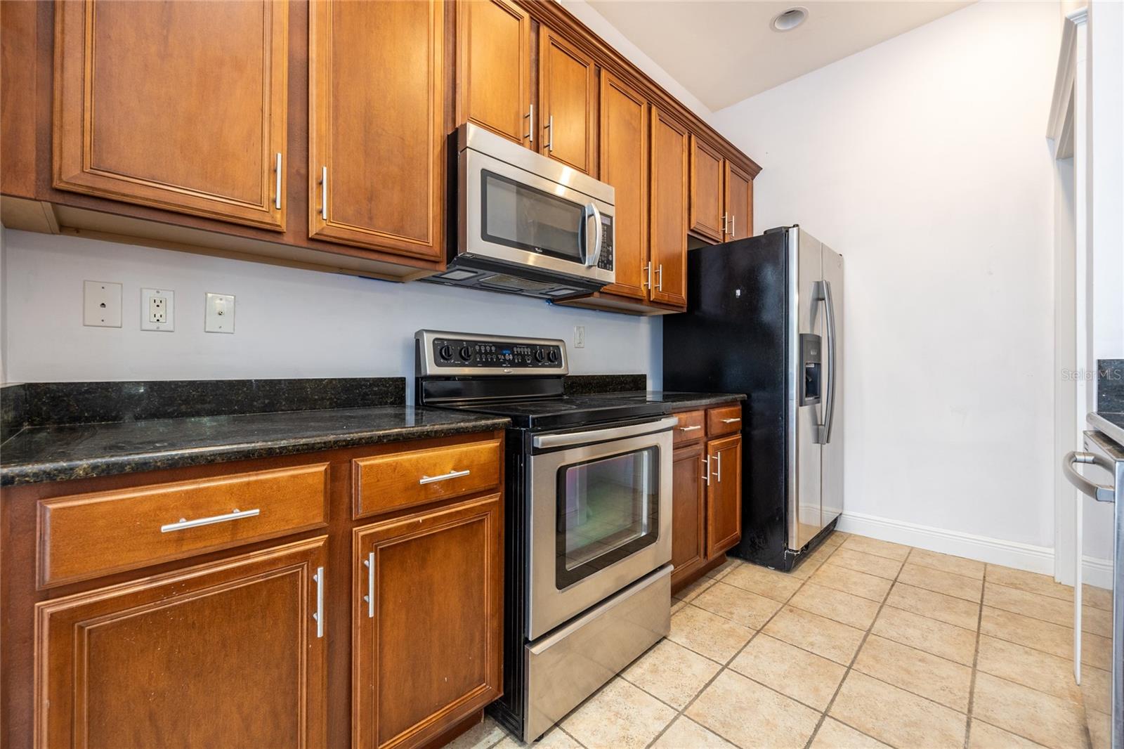 Image 16 of 46 For 421 2nd Avenue