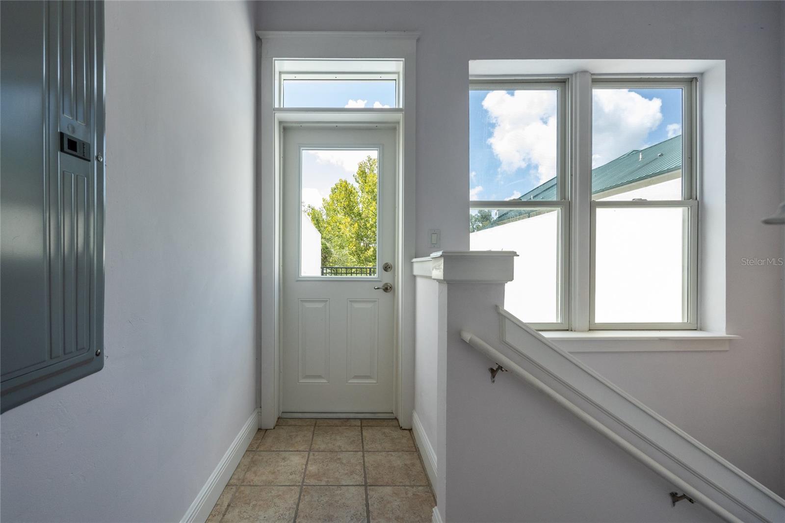 Image 22 of 46 For 421 2nd Avenue